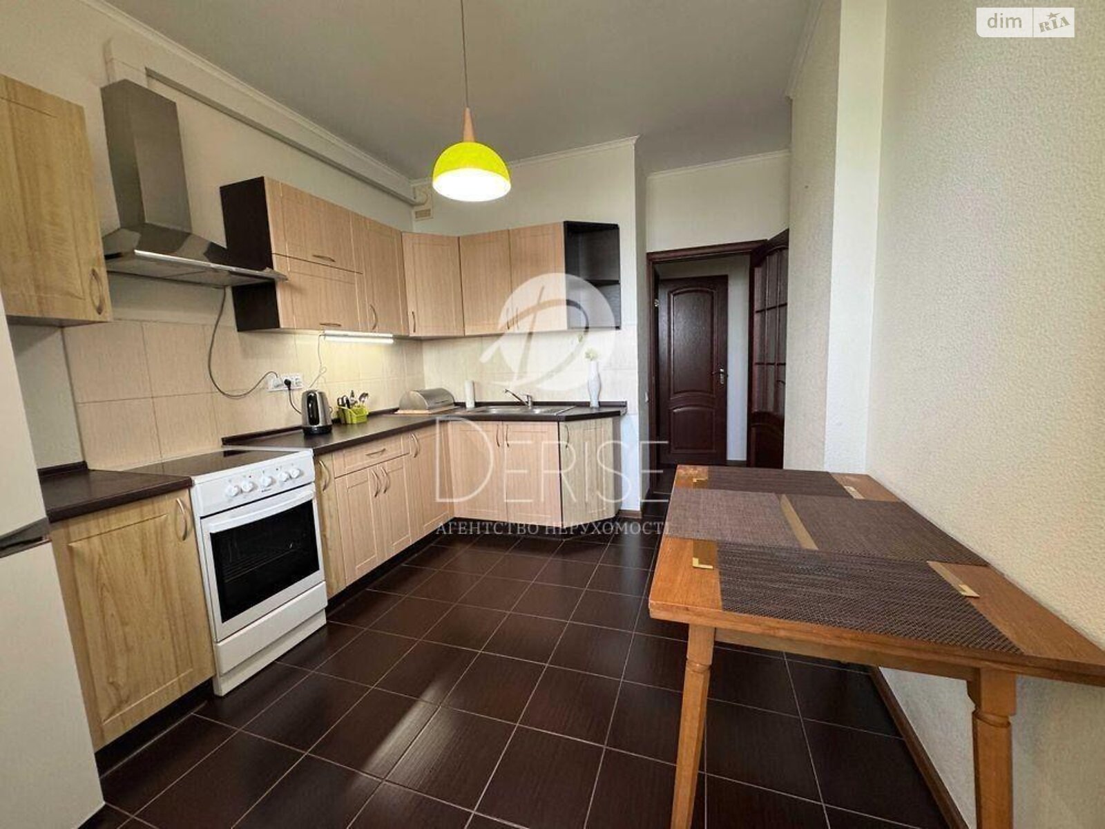 Продаж двокімнатної квартири в Києві, на вул. Воскресенська 18, район Дніпровський фото 1 Продаж двокімнатної квартири в Києві, на вул. Воскресенська 18, район Дніпровський фото 1