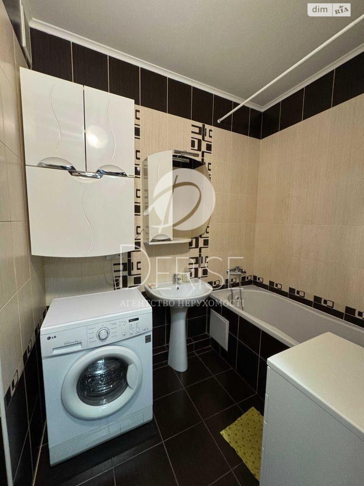 Продаж двокімнатної квартири в Києві, на вул. Воскресенська 18, район Дніпровський фото 1 Продаж двокімнатної квартири в Києві, на вул. Воскресенська 18, район Дніпровський фото 1