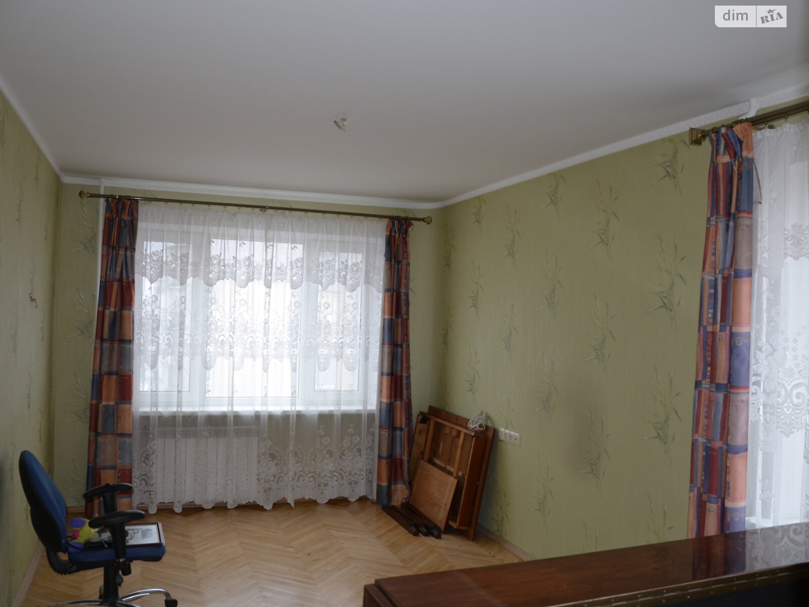 Продаж трикімнатної квартири в Києві, на просп. Воскресенський 48А, район Дніпровський фото 1 Продаж трикімнатної квартири в Києві, на просп. Воскресенський 48А, район Дніпровський фото 1