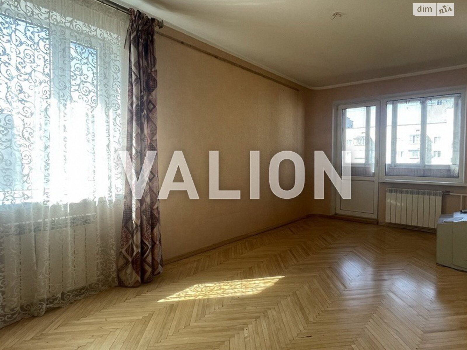 Продаж трикімнатної квартири в Києві, на просп. Воскресенський 48А, район Дніпровський фото 1 Продаж трикімнатної квартири в Києві, на просп. Воскресенський 48А, район Дніпровський фото 1