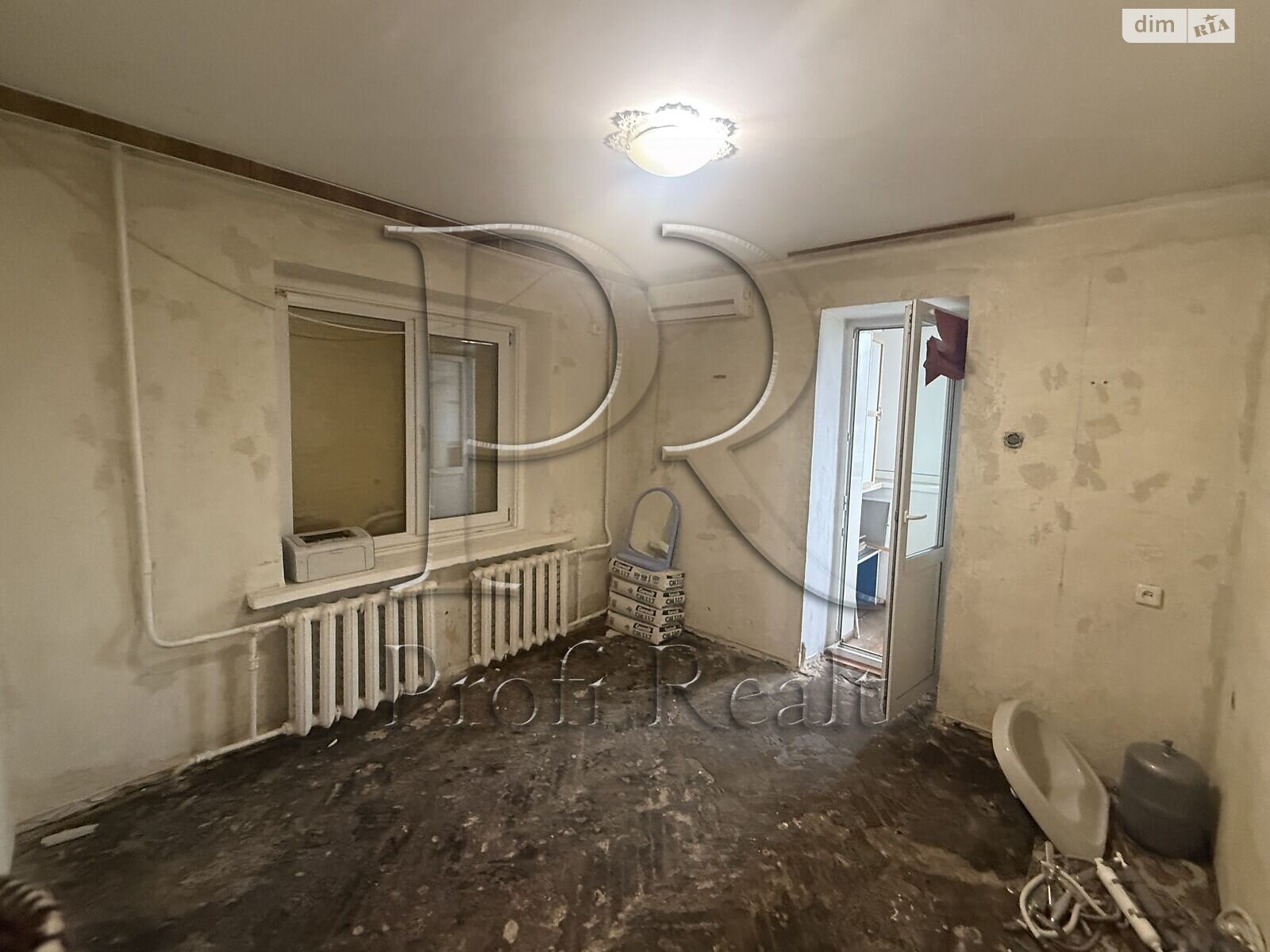 Продаж трикімнатної квартири в Києві, на просп. Воскресенський 56, район Дніпровський фото 1 Продаж трикімнатної квартири в Києві, на просп. Воскресенський 56, район Дніпровський фото 1