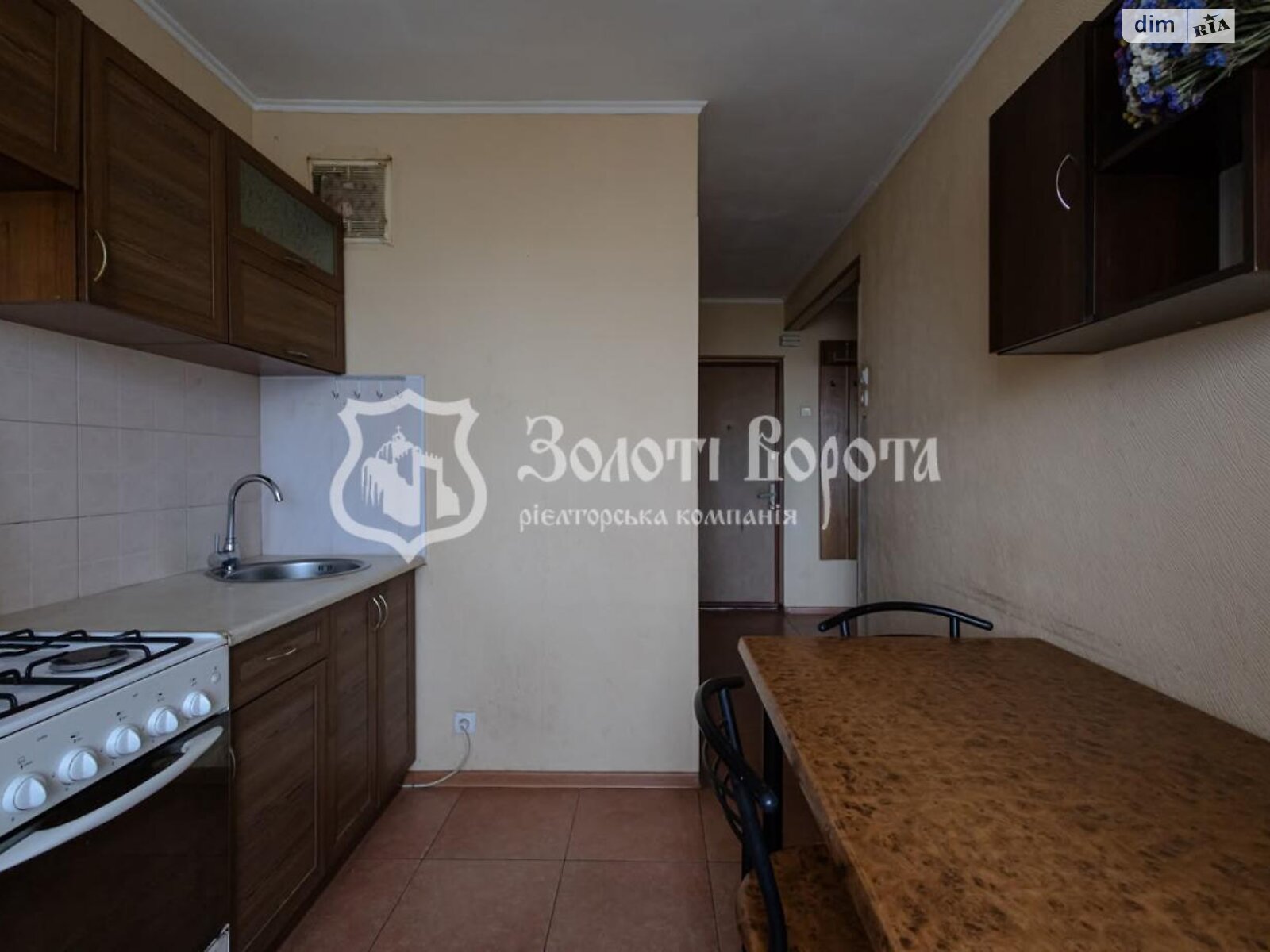 Продажа двухкомнатной квартиры в Киеве, на просп. Соборности 9, район Днепровский фото 1 Продажа двухкомнатной квартиры в Киеве, на просп. Соборности 9, район Днепровский фото 1