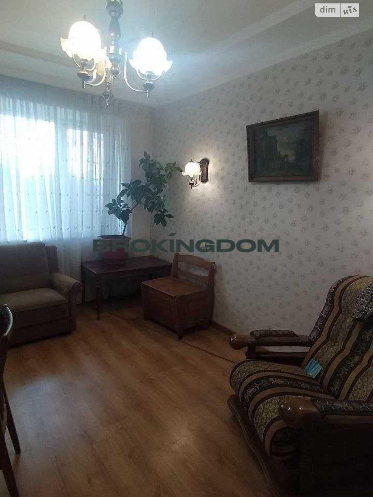 Продаж трикімнатної квартири в Києві, на вул. Юрія Шумського 10, район Дніпровський фото 1 Продаж трикімнатної квартири в Києві, на вул. Юрія Шумського 10, район Дніпровський фото 1