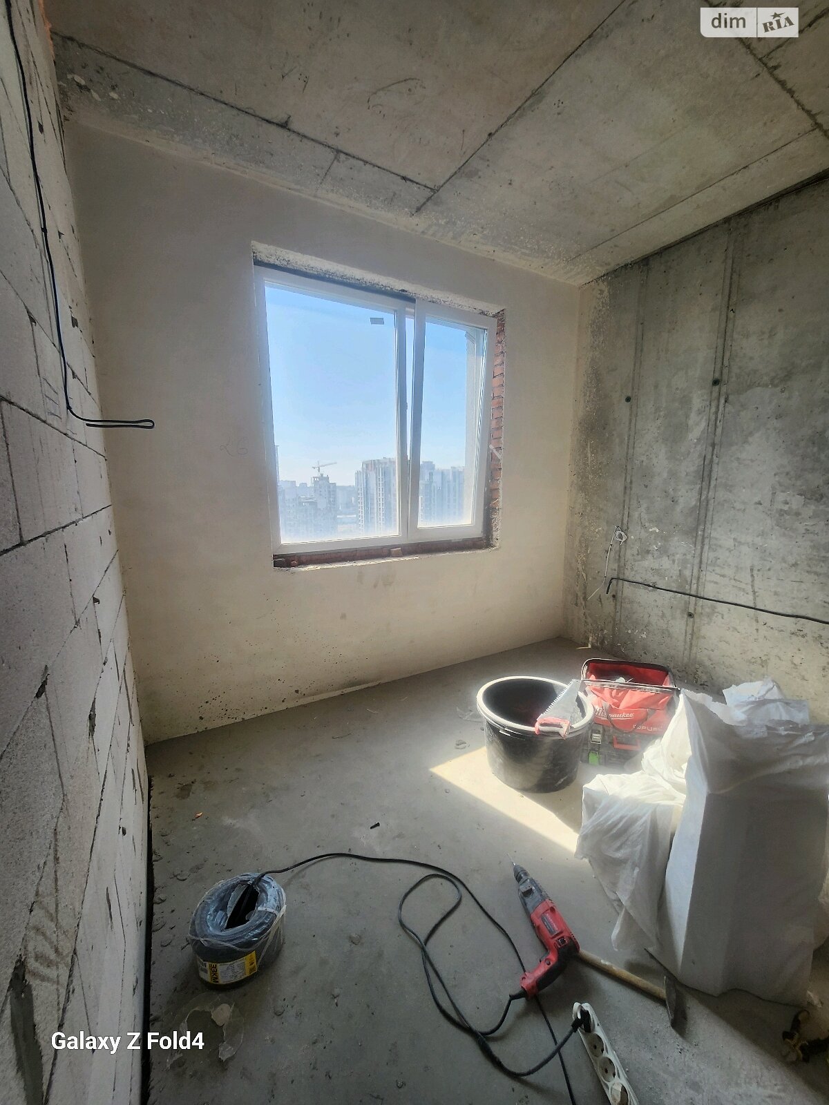 Продажа двухкомнатной квартиры в Киеве, на ул. Драгоманова 14Б, фото 1 Продажа двухкомнатной квартиры в Киеве, на ул. Драгоманова 14Б, фото 1