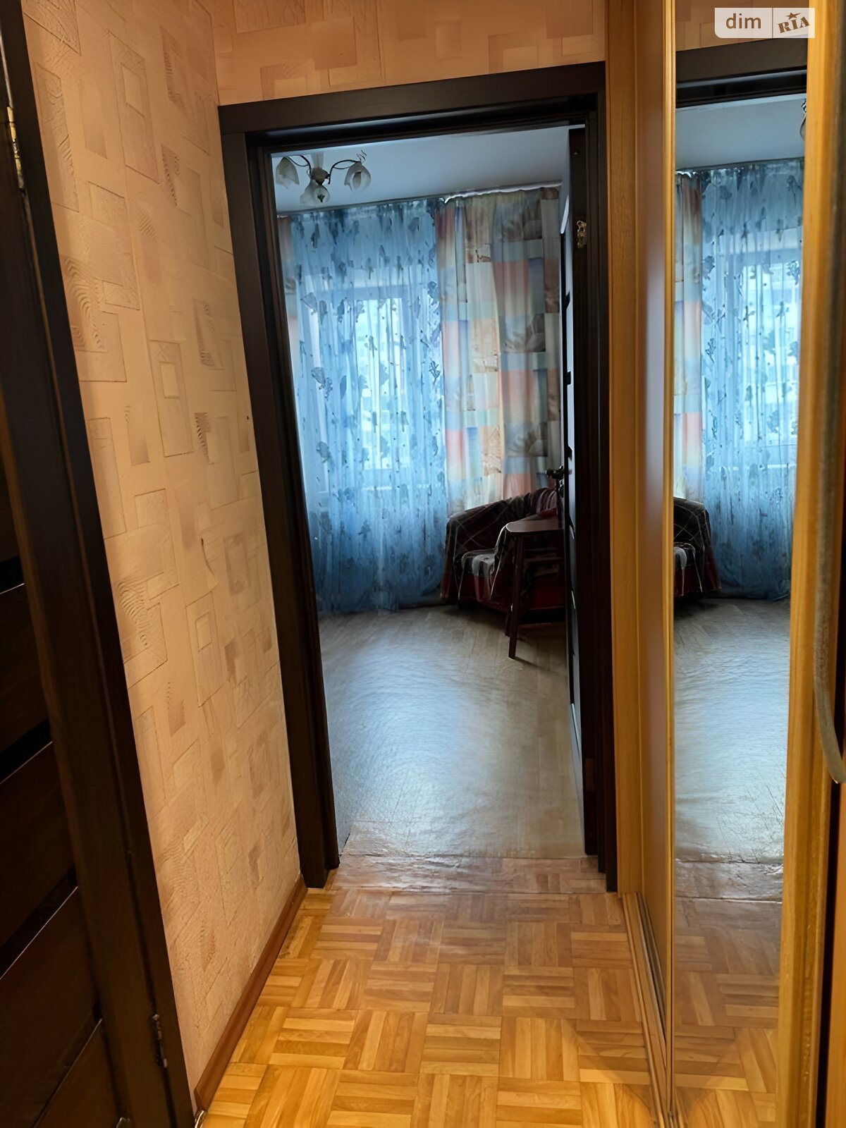 Продаж трикімнатної квартири в Києві, на вул. Драгоманова 1К, фото 1 Продаж трикімнатної квартири в Києві, на вул. Драгоманова 1К, фото 1