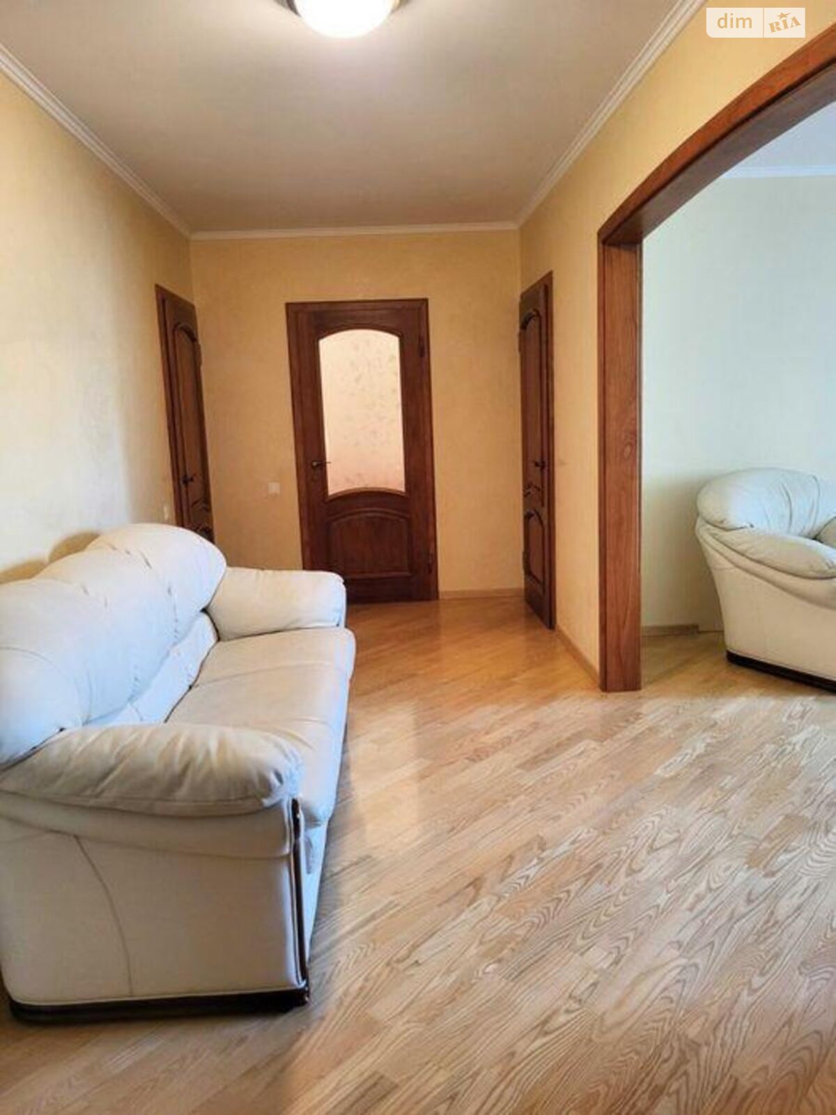 Продажа трехкомнатной квартиры в Киеве, на ул. Драгоманова 17, фото 1 Продажа трехкомнатной квартиры в Киеве, на ул. Драгоманова 17, фото 1
