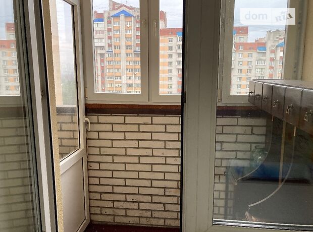 Продажа однокомнатной квартиры в Киеве, на ул. Алма-Атинская, район ДВРЗ фото 1 Продажа однокомнатной квартиры в Киеве, на ул. Алма-Атинская, район ДВРЗ фото 1