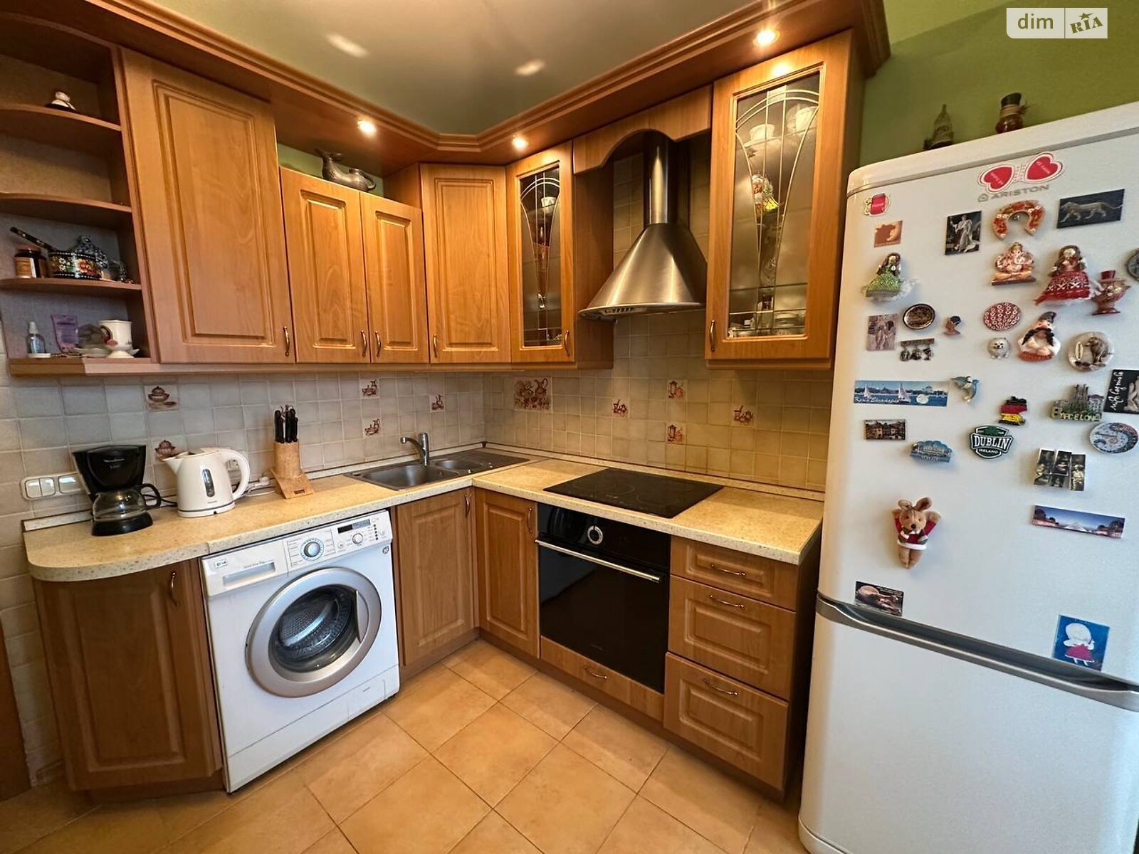Продаж двокімнатної квартири в Києві, на вул. Алматинська 41Б, район ДВРЗ фото 1 Продаж двокімнатної квартири в Києві, на вул. Алматинська 41Б, район ДВРЗ фото 1