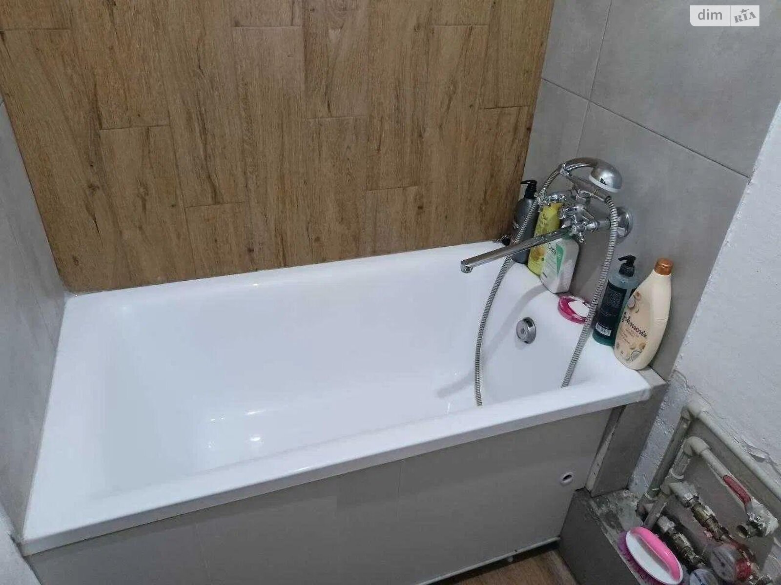 Продаж однокімнатної квартири в Києві, на вул. Алматинська 64А, район ДВРЗ фото 1 Продаж однокімнатної квартири в Києві, на вул. Алматинська 64А, район ДВРЗ фото 1