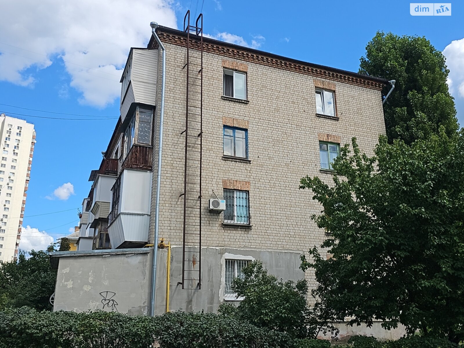 Продажа двухкомнатной квартиры в Киеве, на ул. Алматинская 89А, район ДВРЗ фото 1 Продажа двухкомнатной квартиры в Киеве, на ул. Алматинская 89А, район ДВРЗ фото 1