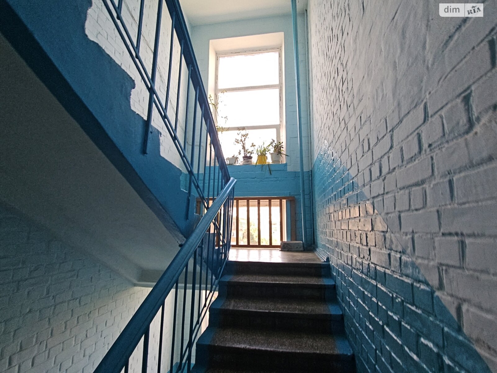 Продажа двухкомнатной квартиры в Киеве, на ул. Алматинская 89А, район ДВРЗ фото 1 Продажа двухкомнатной квартиры в Киеве, на ул. Алматинская 89А, район ДВРЗ фото 1