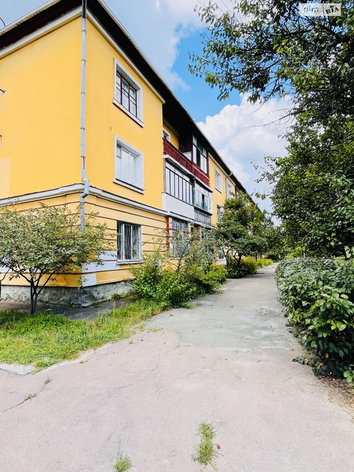 Продажа трехкомнатной квартиры в Киеве, на ул. Инженера Бородина 12/7, район ДВРЗ фото 1 Продажа трехкомнатной квартиры в Киеве, на ул. Инженера Бородина 12/7, район ДВРЗ фото 1