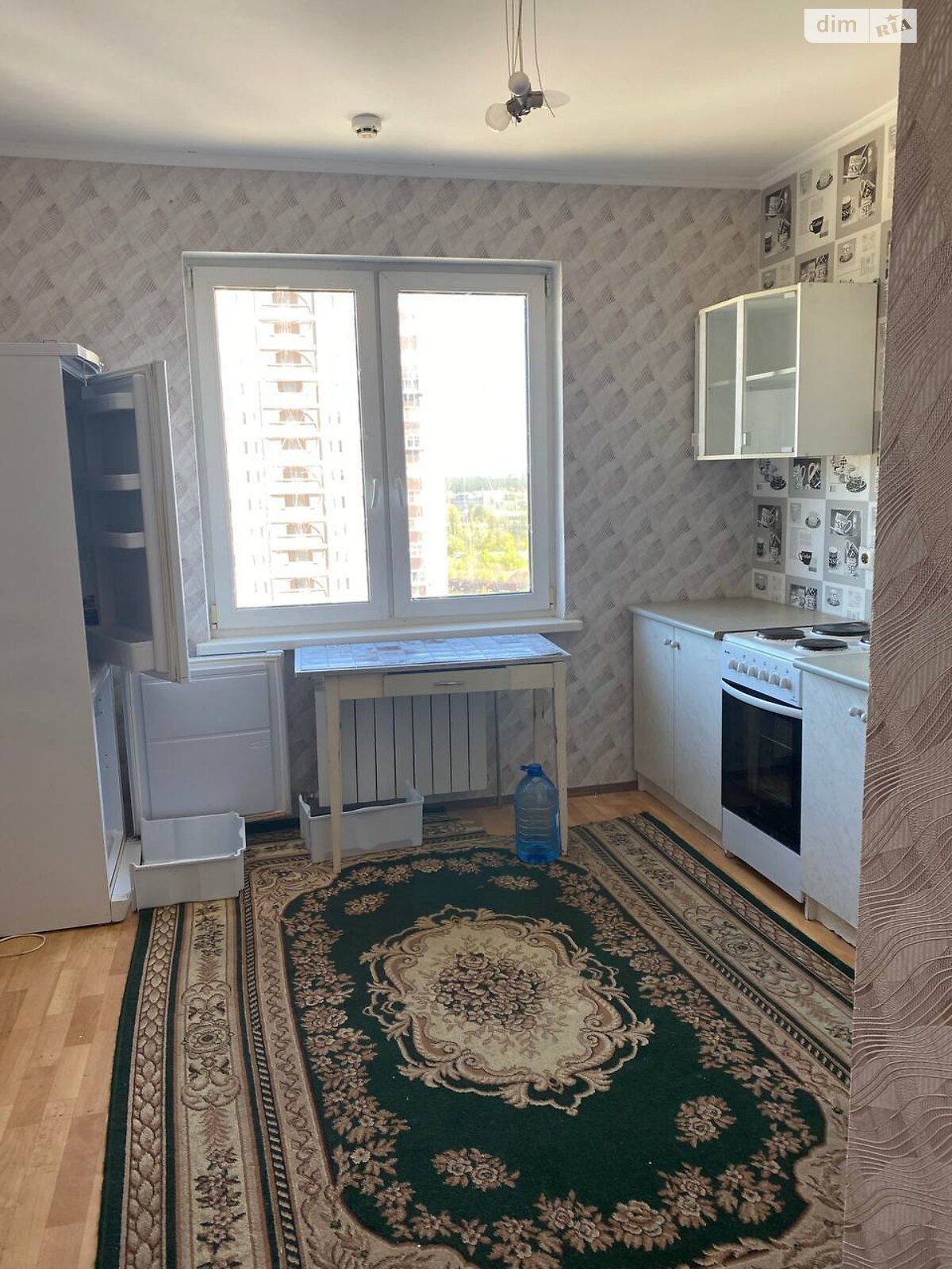 Продажа двухкомнатной квартиры в Киеве, на ул. Инженера Бородина 6, район ДВРЗ фото 1 Продажа двухкомнатной квартиры в Киеве, на ул. Инженера Бородина 6, район ДВРЗ фото 1
