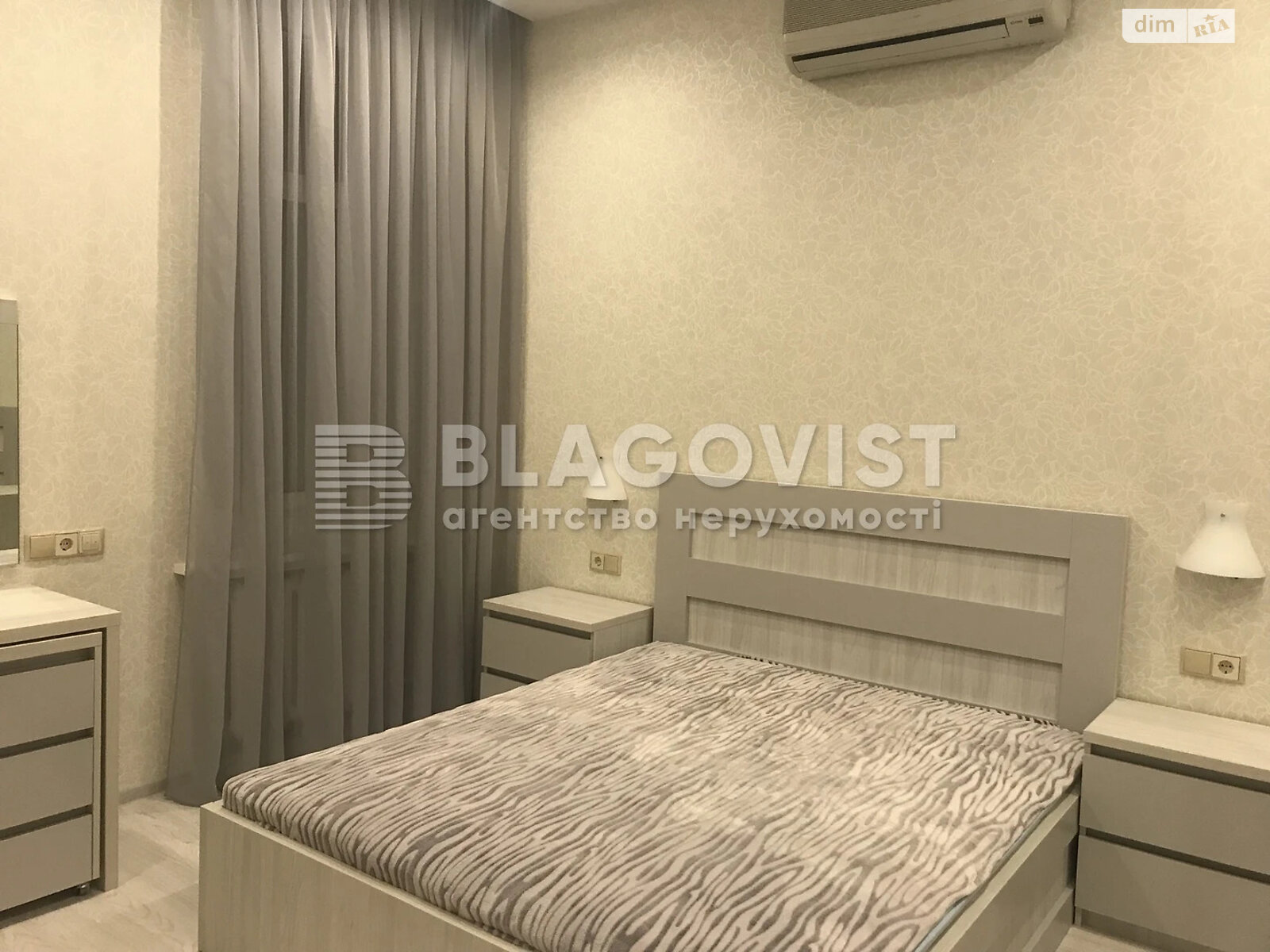 Продаж трикімнатної квартири в Києві, на вул. Еспланадна 30, фото 1 Продаж трикімнатної квартири в Києві, на вул. Еспланадна 30, фото 1