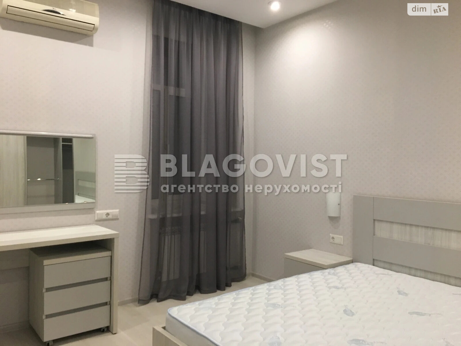 Продажа трехкомнатной квартиры в Киеве, на ул. Эспланадная 30, фото 1 Продажа трехкомнатной квартиры в Киеве, на ул. Эспланадная 30, фото 1