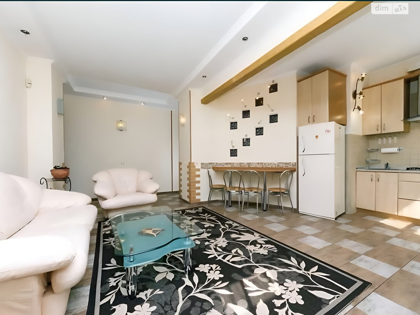 Продаж трикімнатної квартири в Києві, на вул. Євгена Чикаленка 2-4/7, фото 1 Продаж трикімнатної квартири в Києві, на вул. Євгена Чикаленка 2-4/7, фото 1