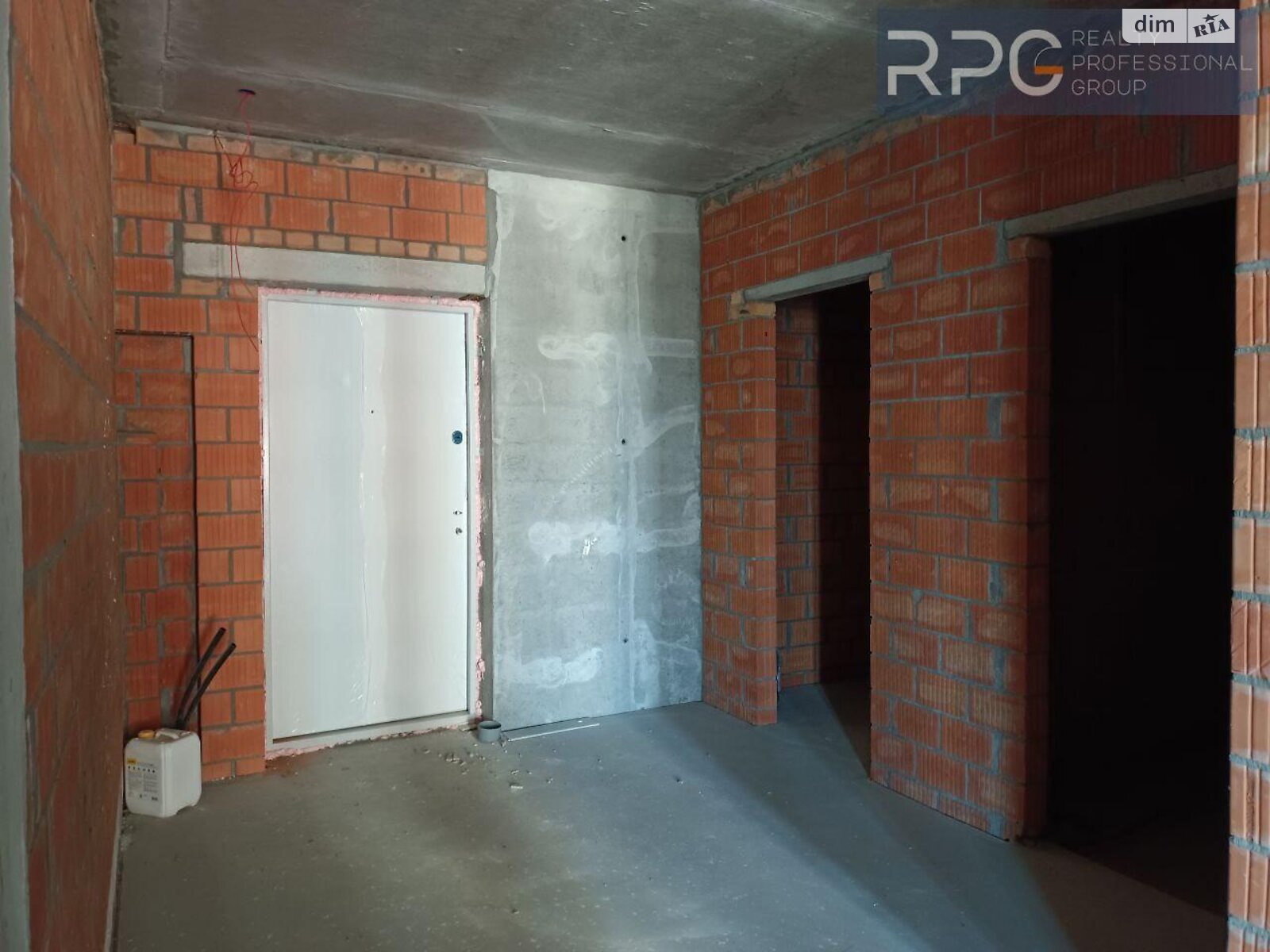 Продажа трехкомнатной квартиры в Киеве, на ул. Евгения Маланюка 101, фото 1 Продажа трехкомнатной квартиры в Киеве, на ул. Евгения Маланюка 101, фото 1
