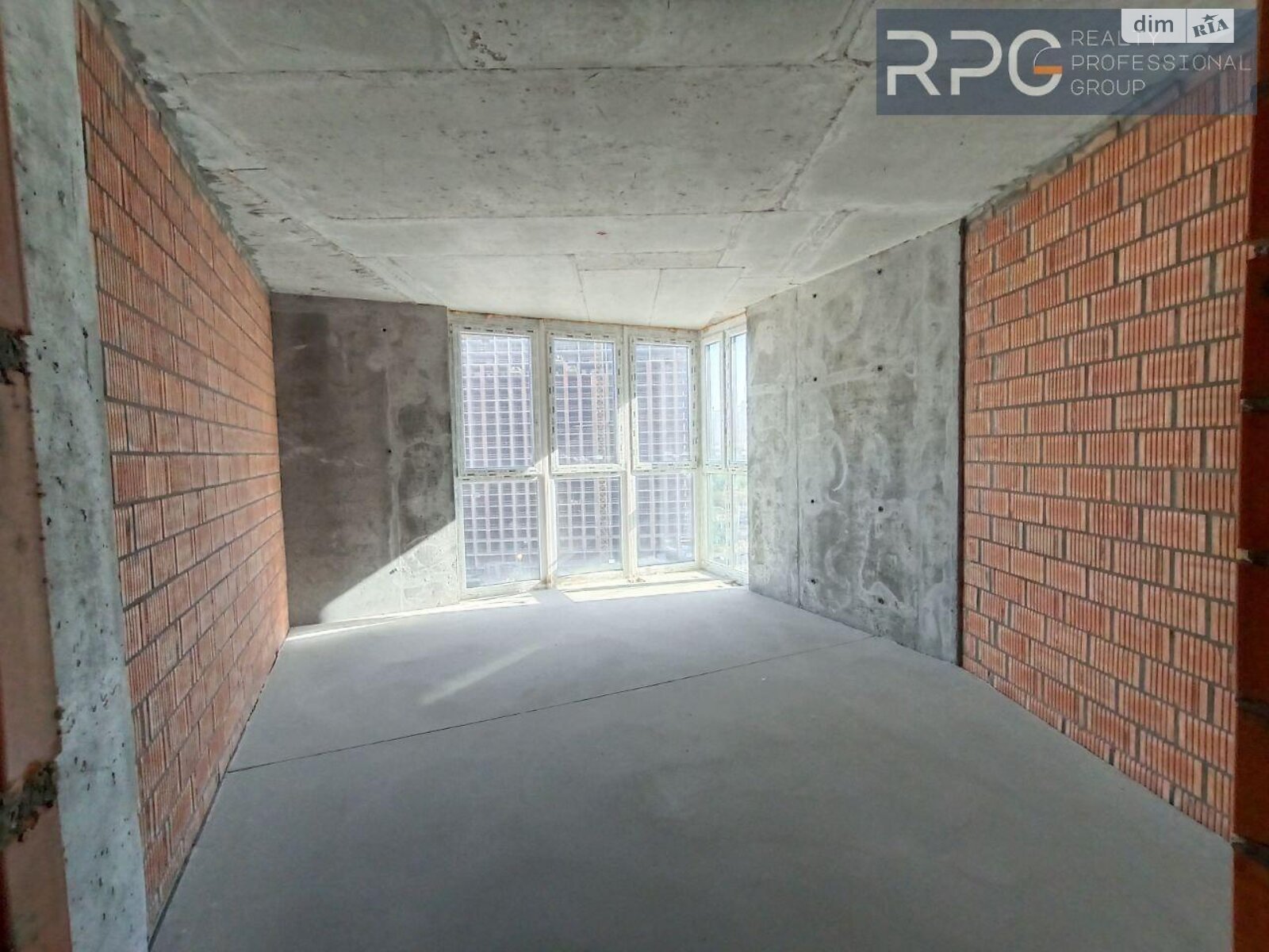 Продажа трехкомнатной квартиры в Киеве, на ул. Евгения Маланюка 101, фото 1 Продажа трехкомнатной квартиры в Киеве, на ул. Евгения Маланюка 101, фото 1