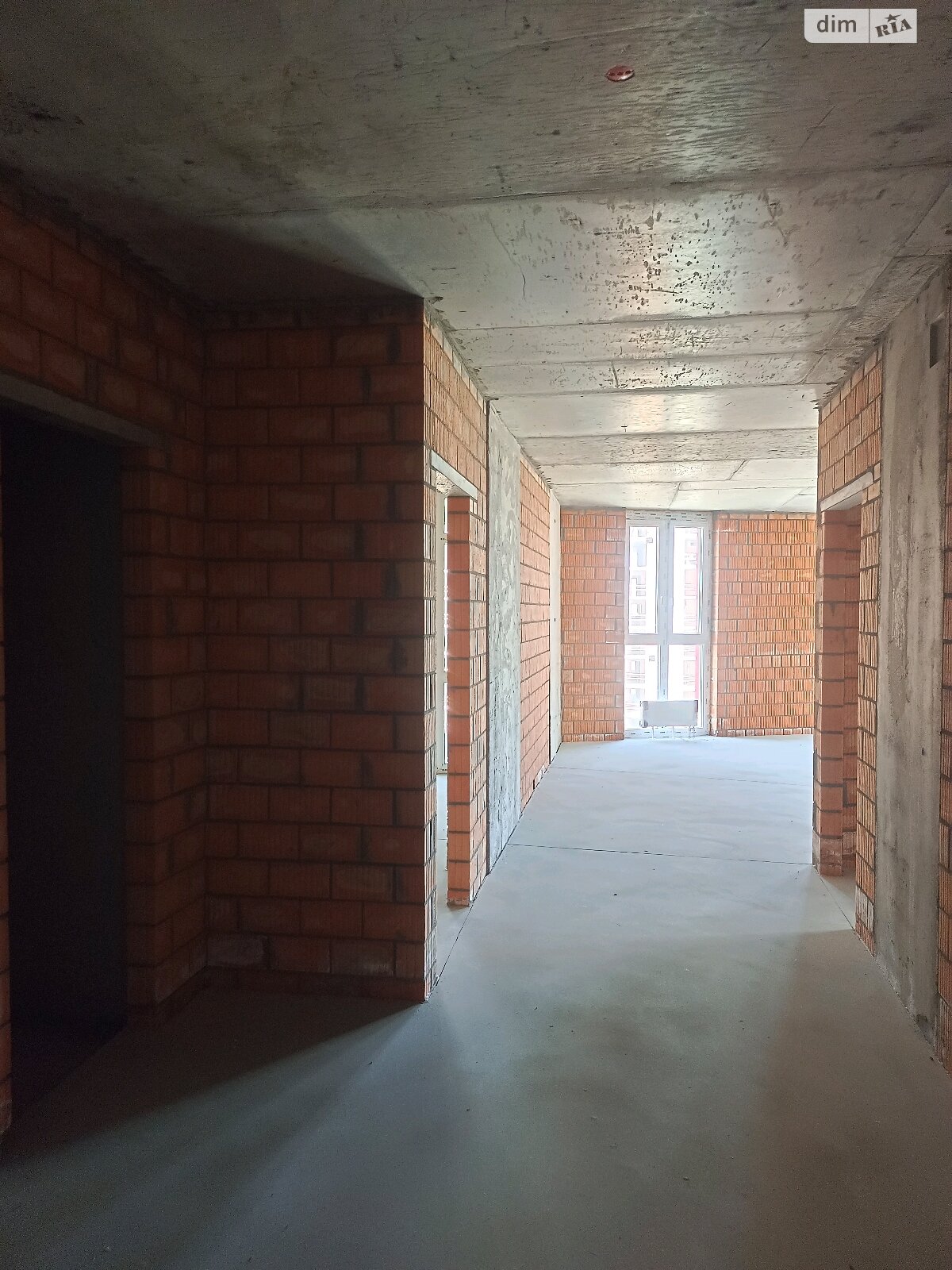 Продаж трикімнатної квартири в Києві, на вул. Євгена Маланюка 101, фото 1 Продаж трикімнатної квартири в Києві, на вул. Євгена Маланюка 101, фото 1