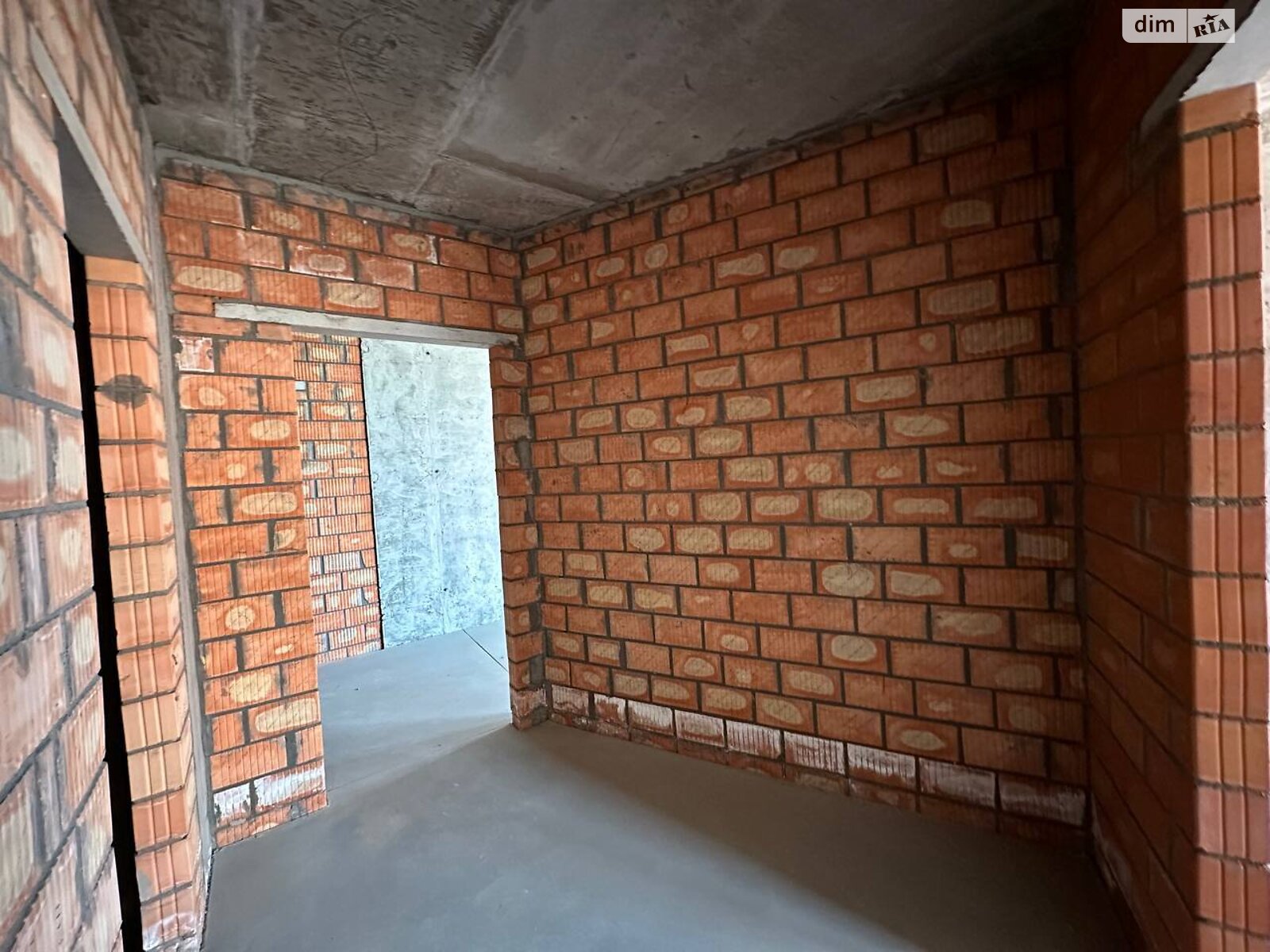 Продаж трикімнатної квартири в Києві, на вул. Євгена Маланюка 101, фото 1 Продаж трикімнатної квартири в Києві, на вул. Євгена Маланюка 101, фото 1