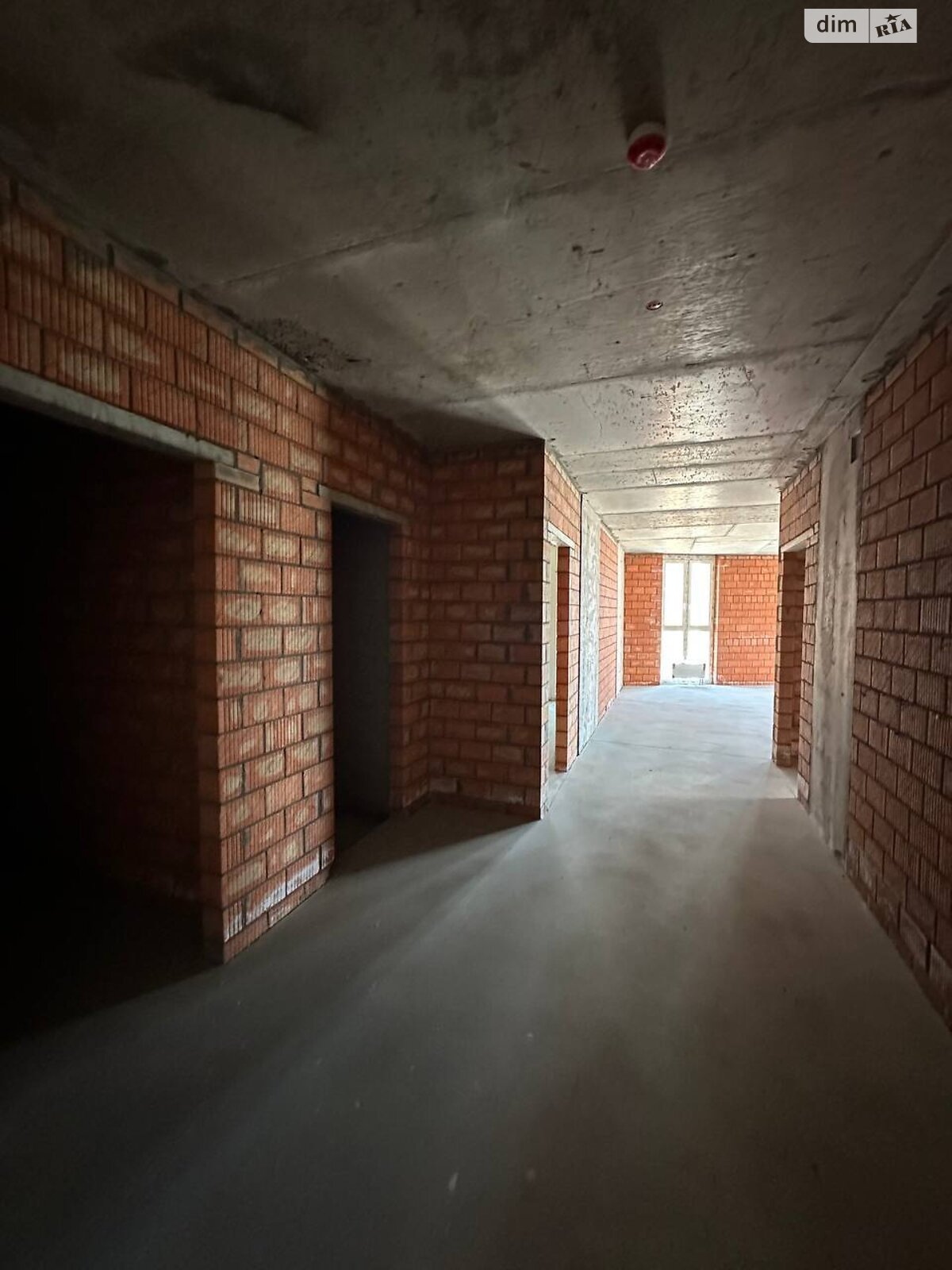 Продаж трикімнатної квартири в Києві, на вул. Євгена Маланюка 101, фото 1 Продаж трикімнатної квартири в Києві, на вул. Євгена Маланюка 101, фото 1