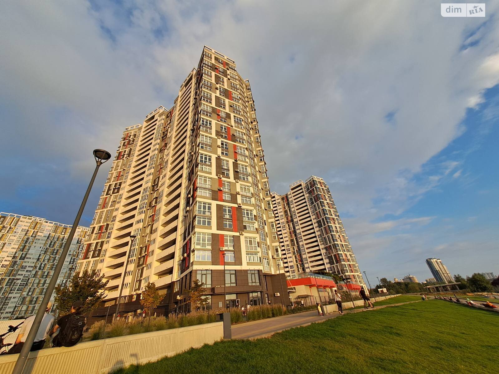 Продажа однокомнатной квартиры в Киеве, на ул. Евгения Маланюка 101, фото 1 Продажа однокомнатной квартиры в Киеве, на ул. Евгения Маланюка 101, фото 1