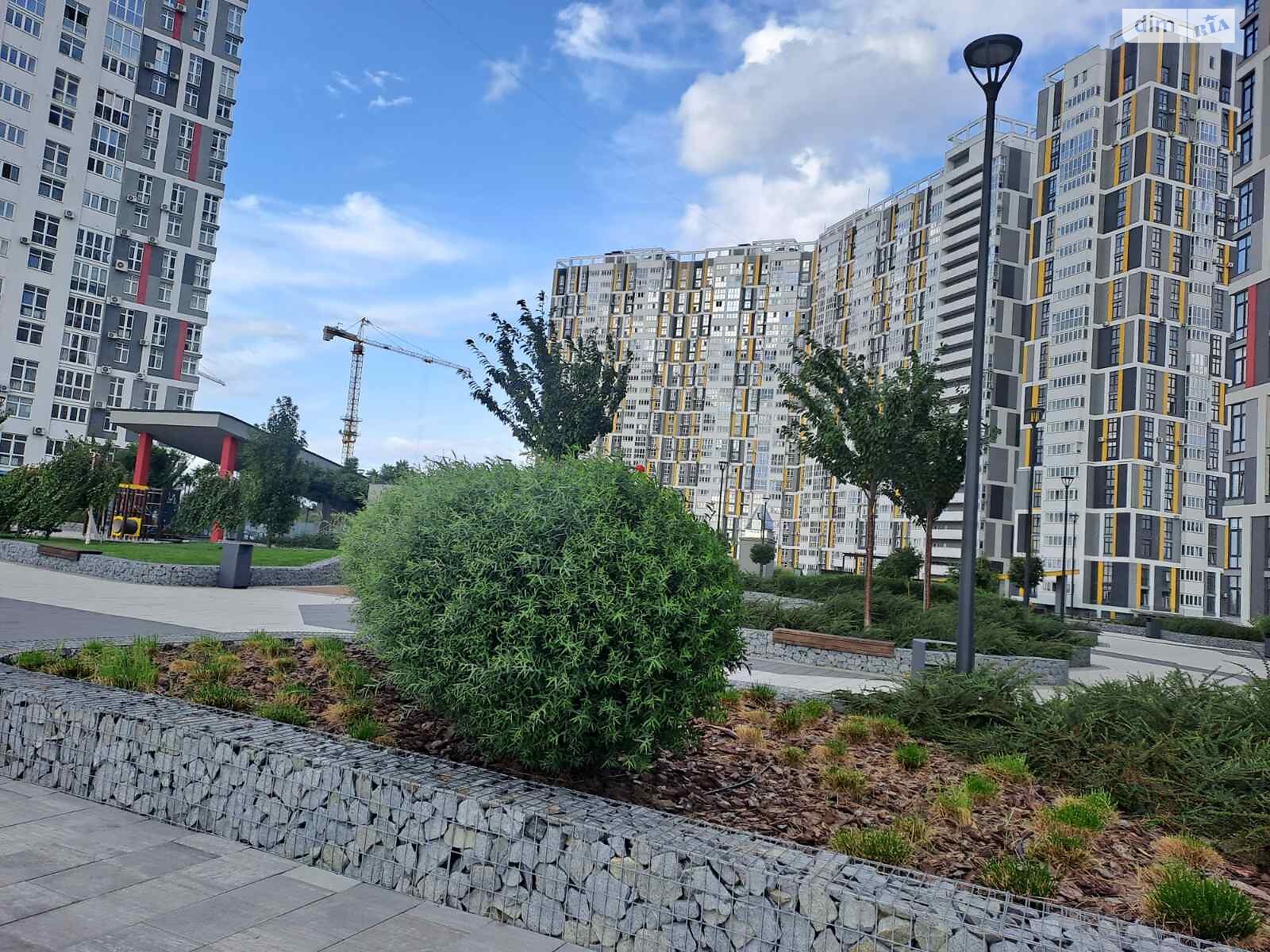 Продаж трикімнатної квартири в Києві, на вул. Євгена Маланюка 101, фото 1 Продаж трикімнатної квартири в Києві, на вул. Євгена Маланюка 101, фото 1