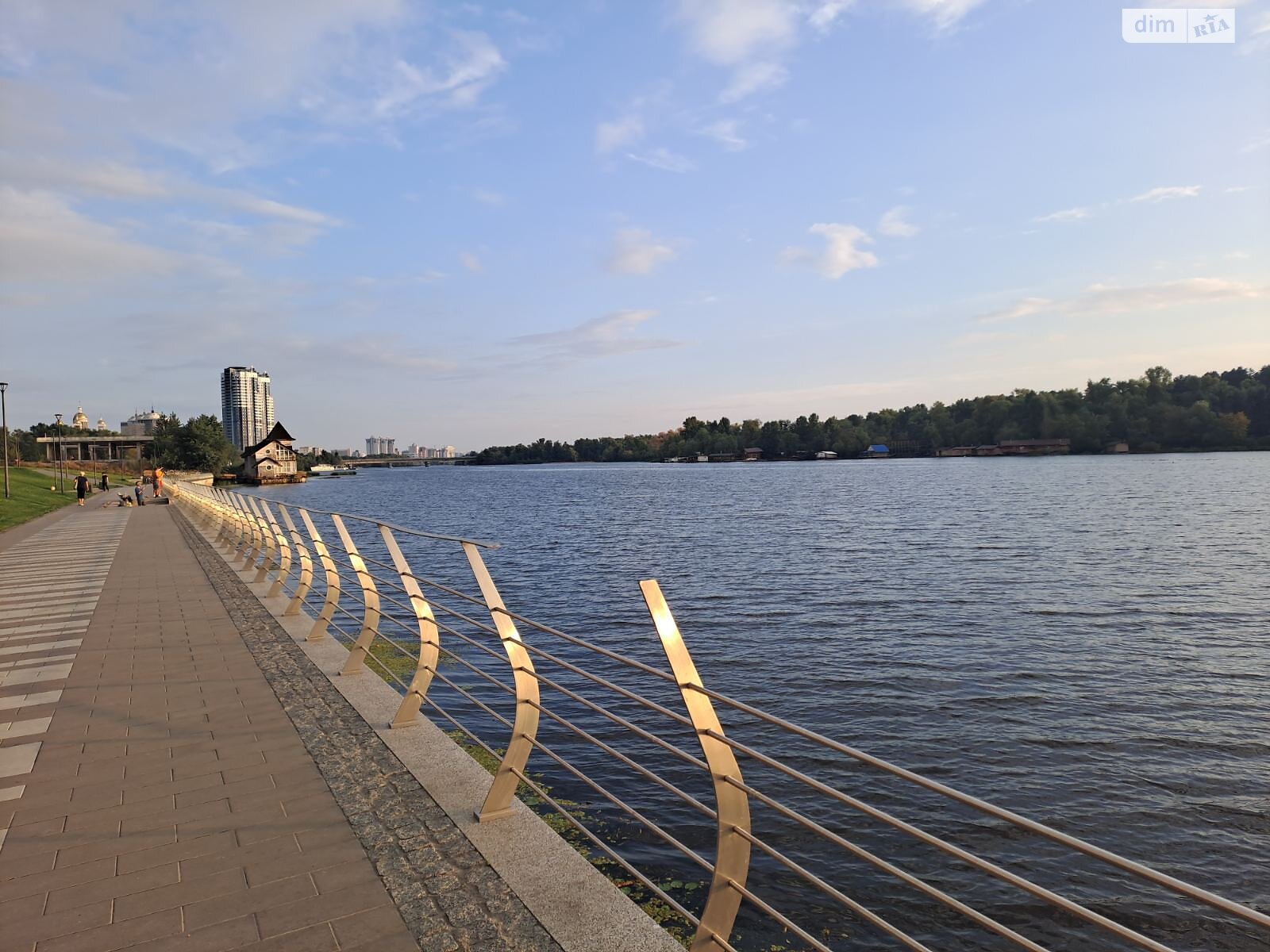 Продажа однокомнатной квартиры в Киеве, на ул. Евгения Маланюка 101, фото 1 Продажа однокомнатной квартиры в Киеве, на ул. Евгения Маланюка 101, фото 1