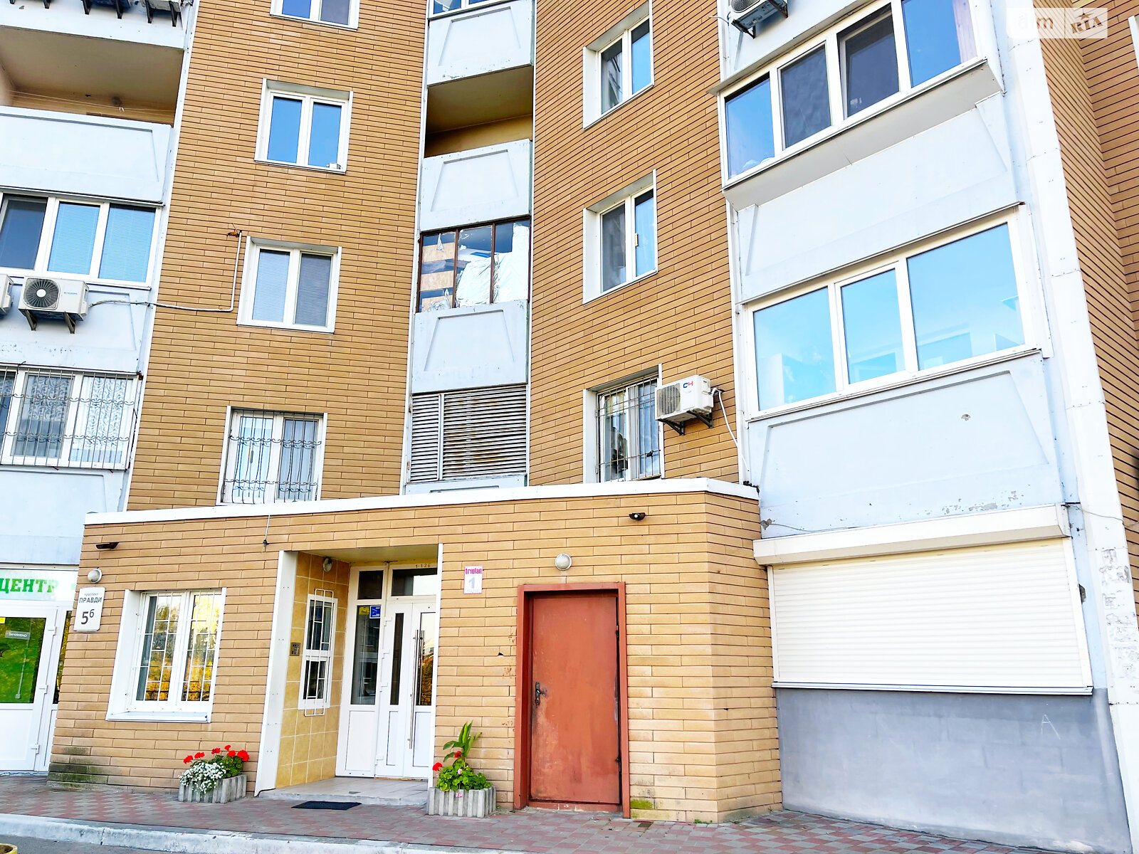 Продажа трехкомнатной квартиры в Киеве, на просп. Европейского Союза 5Б, фото 1 Продажа трехкомнатной квартиры в Киеве, на просп. Европейского Союза 5Б, фото 1