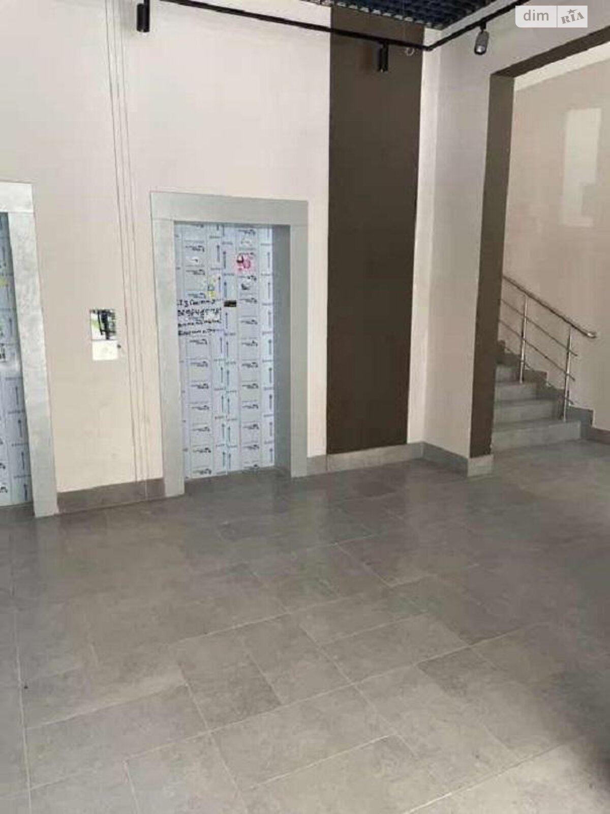 Продажа двухкомнатной квартиры в Киеве, на ул. Академика Заболотного 148, район Феофания фото 1 Продажа двухкомнатной квартиры в Киеве, на ул. Академика Заболотного 148, район Феофания фото 1