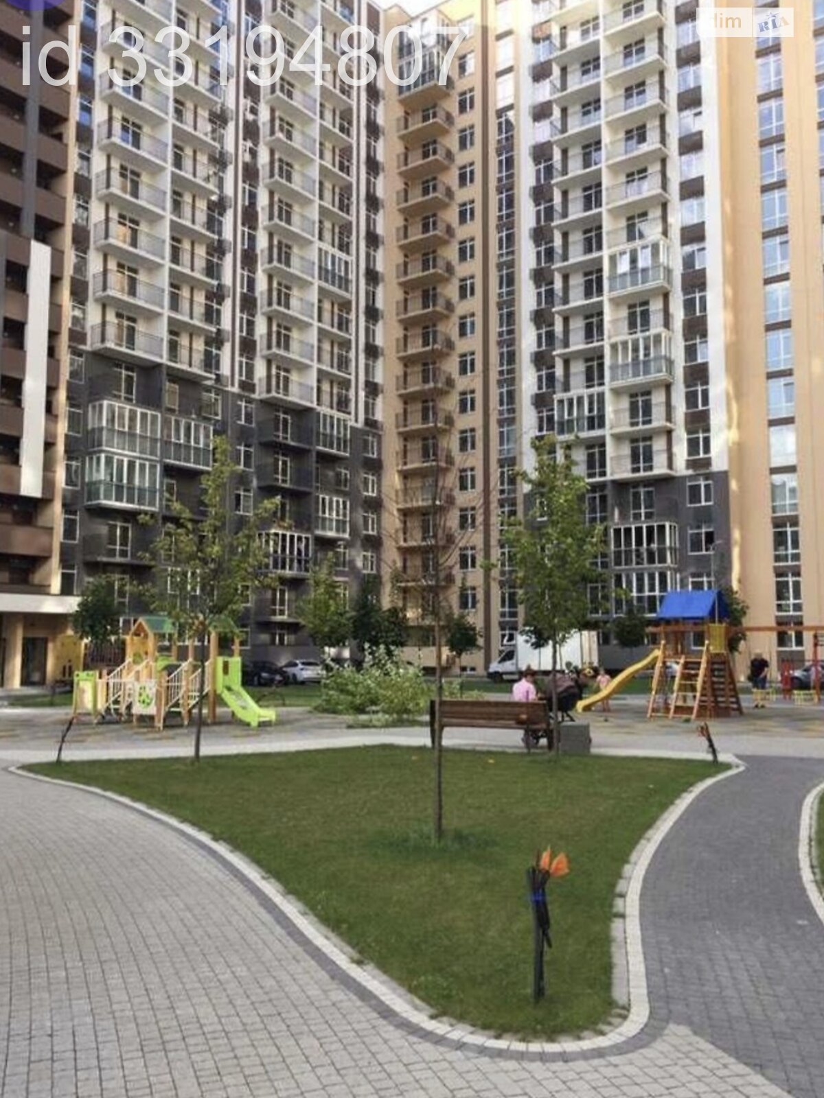 Продаж трикімнатної квартири в Києві, на вул. Академіка Заболотного 148В корпус 1, район Феофанія фото 1 Продаж трикімнатної квартири в Києві, на вул. Академіка Заболотного 148В корпус 1, район Феофанія фото 1
