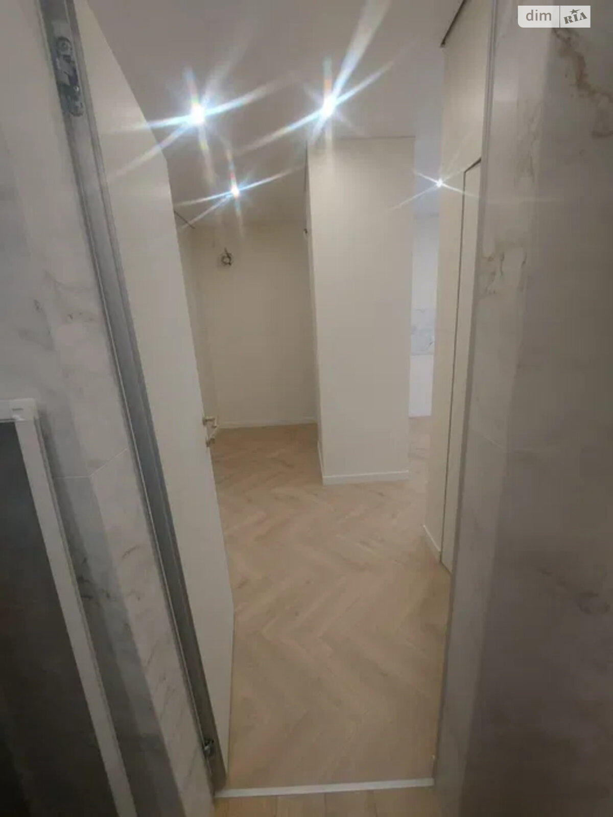 Продажа однокомнатной квартиры в Киеве, на ул. Академика Заболотного 148, район Феофания фото 1