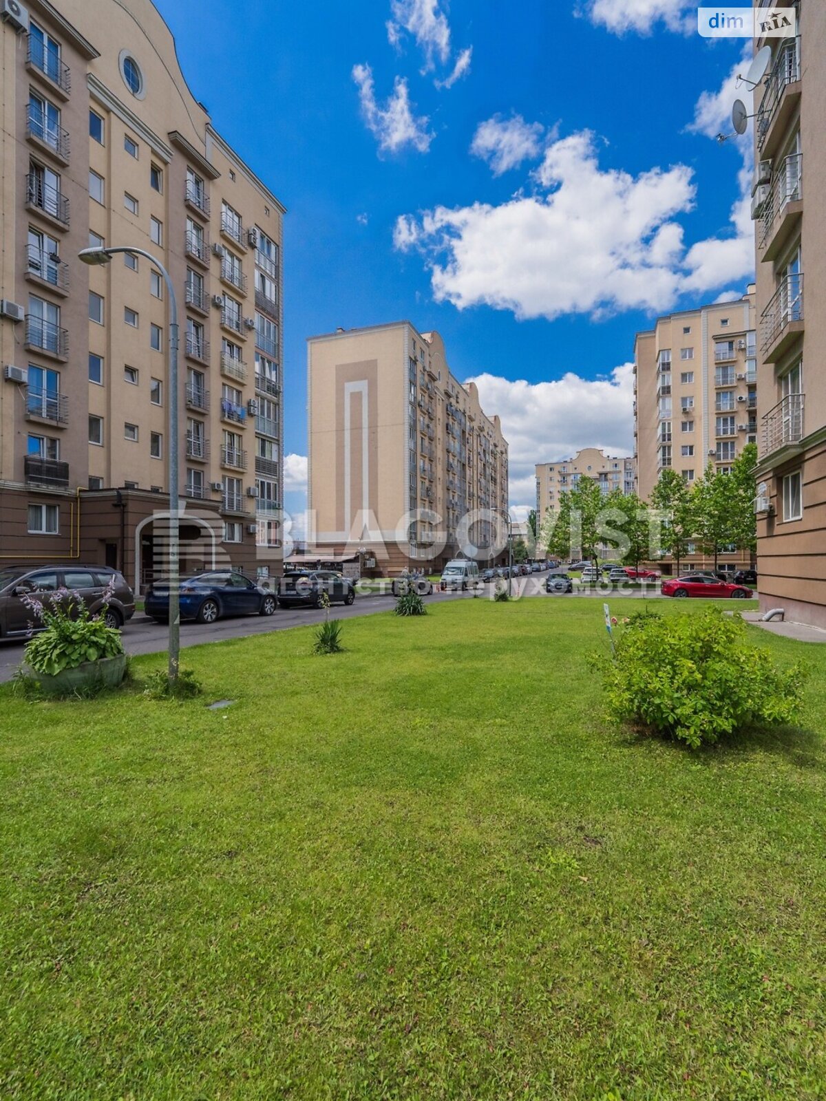 Продаж двокімнатної квартири в Києві, на вул. Метрологічна 11А, район Феофанія фото 1