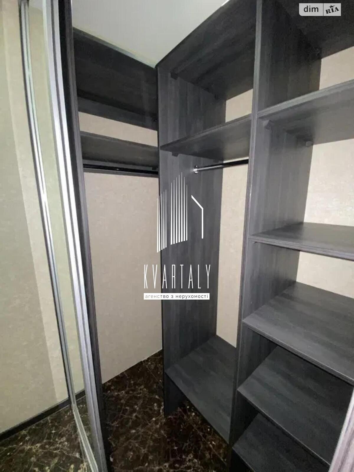 Продаж однокімнатної квартири в Києві, на вул. Метрологічна 9В, район Феофанія фото 1 Продаж однокімнатної квартири в Києві, на вул. Метрологічна 9В, район Феофанія фото 1