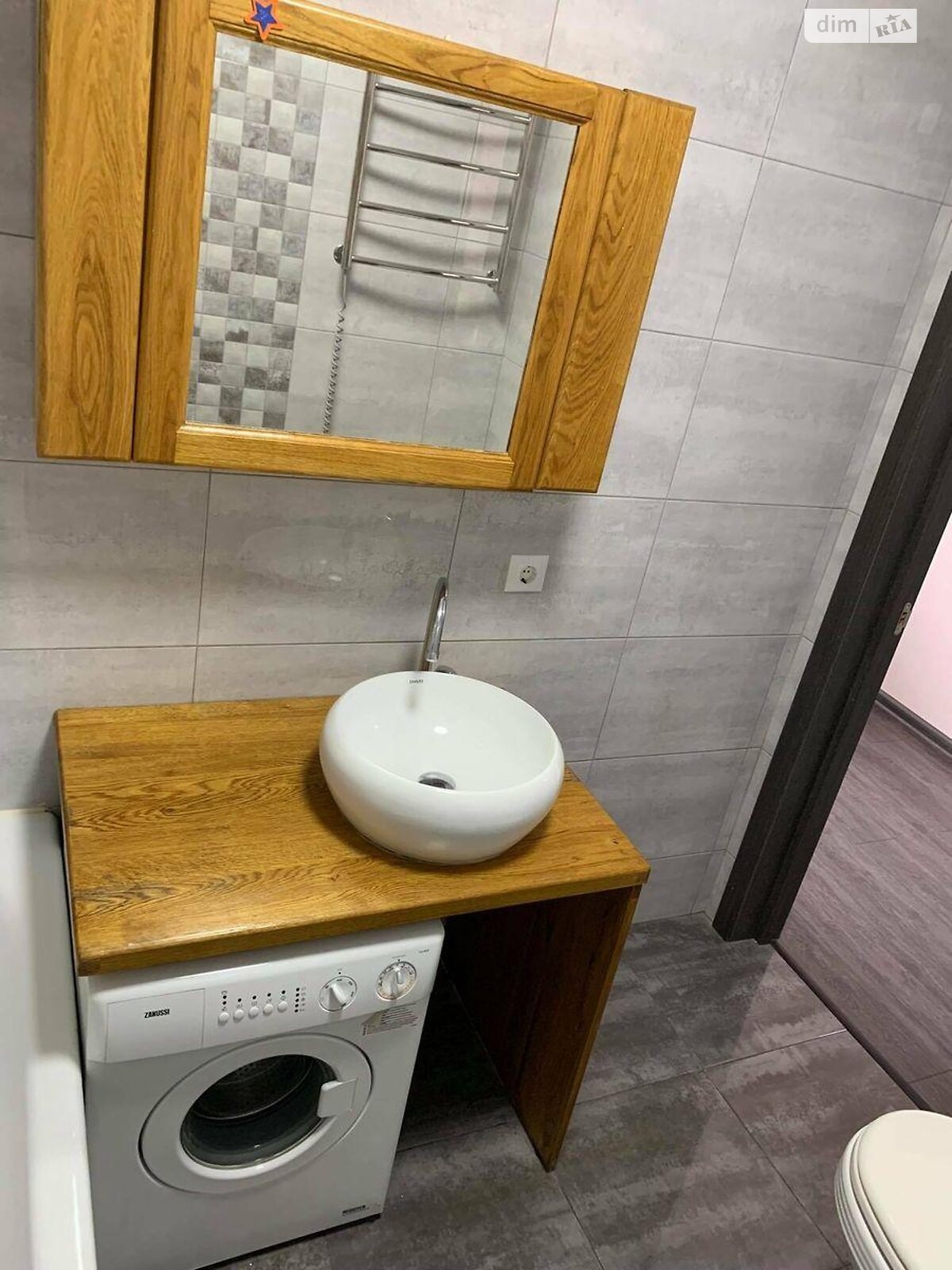 Продаж однокімнатної квартири в Києві, на вул. Метрологічна 111, район Феофанія фото 1 Продаж однокімнатної квартири в Києві, на вул. Метрологічна 111, район Феофанія фото 1