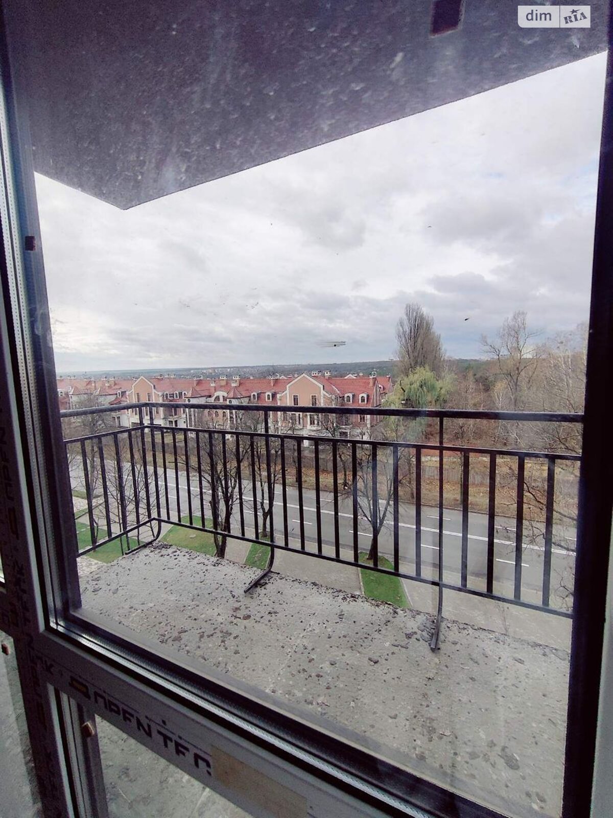 Продаж однокімнатної квартири в Києві, на вул. Метрологічна 107, район Феофанія фото 1 Продаж однокімнатної квартири в Києві, на вул. Метрологічна 107, район Феофанія фото 1