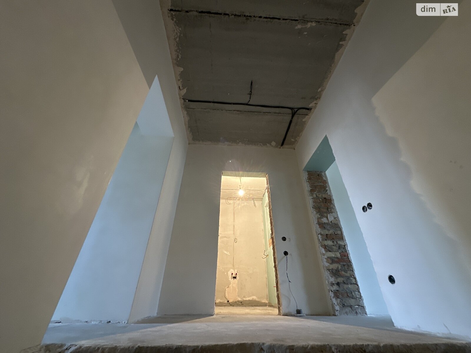 Продаж двокімнатної квартири в Києві, на вул. Метрологічна 21А, район Феофанія фото 1 Продаж двокімнатної квартири в Києві, на вул. Метрологічна 21А, район Феофанія фото 1
