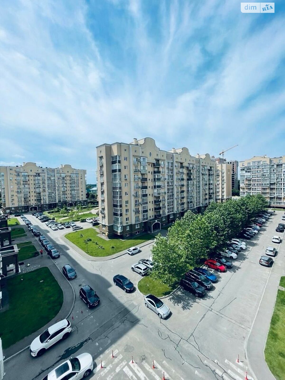 Продажа трехкомнатной квартиры в Киеве, на ул. Метрологическая 11А, район Феофания фото 1 Продажа трехкомнатной квартиры в Киеве, на ул. Метрологическая 11А, район Феофания фото 1