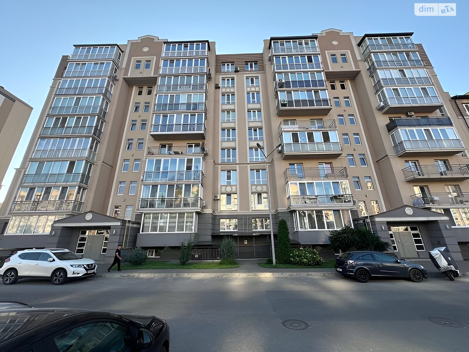 Продаж двокімнатної квартири в Києві, на вул. Метрологічна 52, район Феофанія фото 1 Продаж двокімнатної квартири в Києві, на вул. Метрологічна 52, район Феофанія фото 1