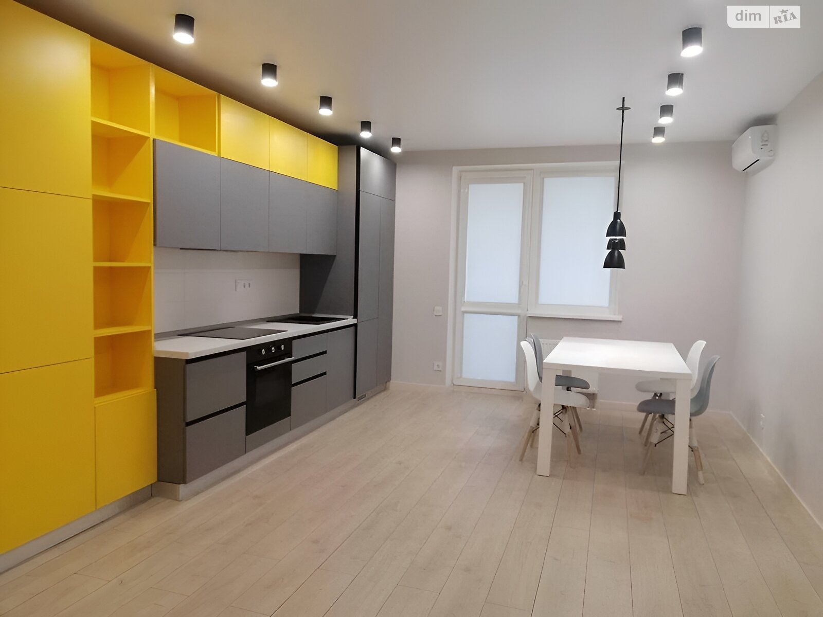 Продаж однокімнатної квартири в Києві, на вул. Метрологічна 54, район Феофанія фото 1 Продаж однокімнатної квартири в Києві, на вул. Метрологічна 54, район Феофанія фото 1