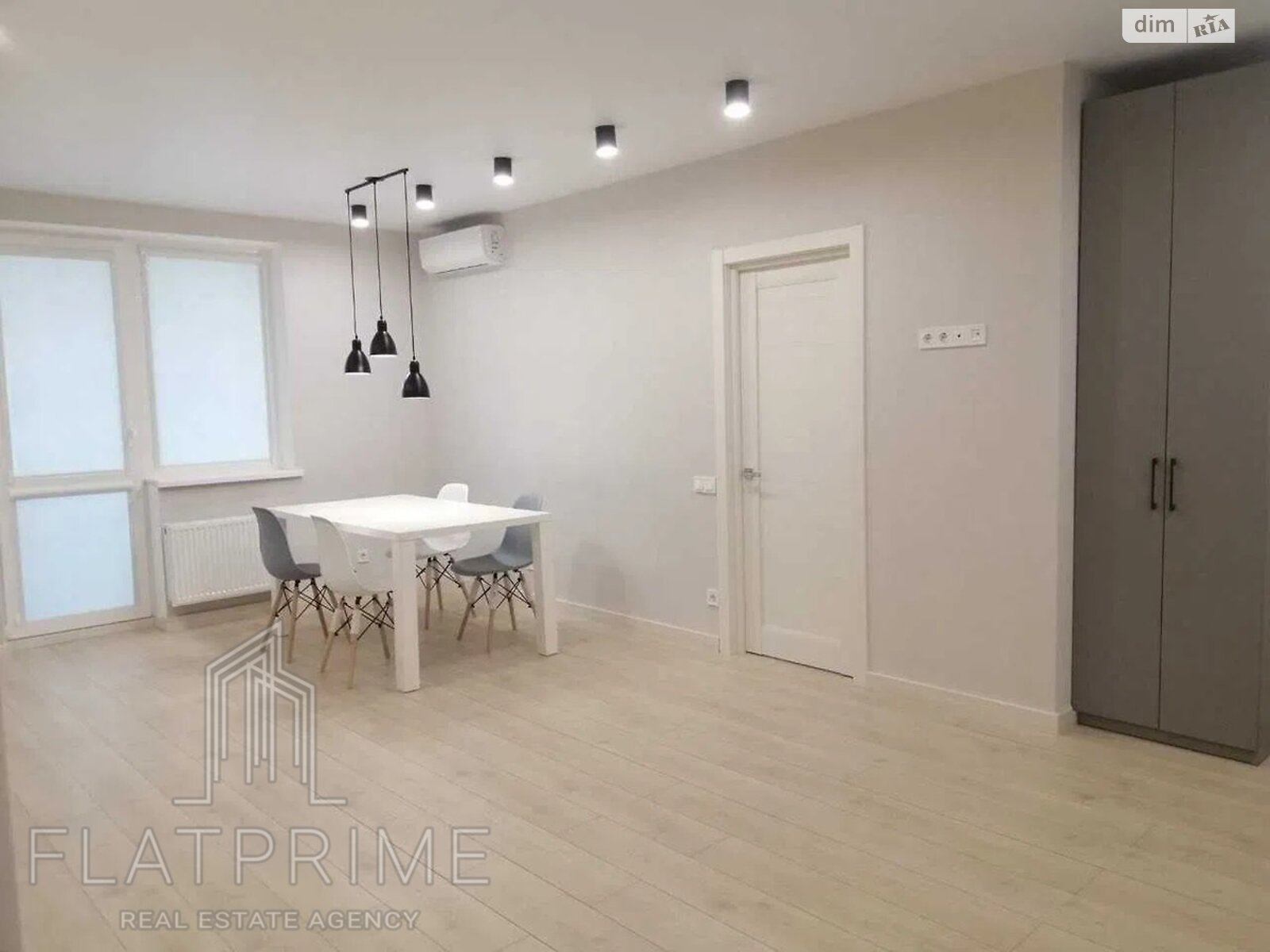Продаж однокімнатної квартири в Києві, на вул. Метрологічна 54, район Феофанія фото 1 Продаж однокімнатної квартири в Києві, на вул. Метрологічна 54, район Феофанія фото 1