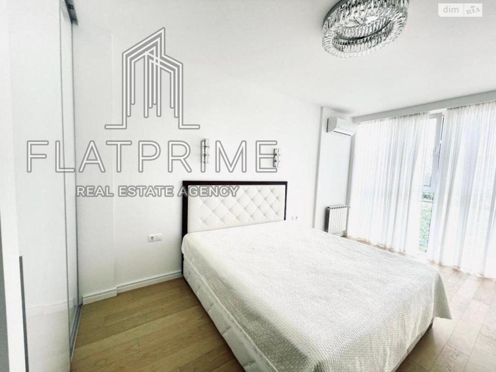 Продаж трикімнатної квартири в Києві, на вул. Метрологічна 11А, район Феофанія фото 1 Продаж трикімнатної квартири в Києві, на вул. Метрологічна 11А, район Феофанія фото 1