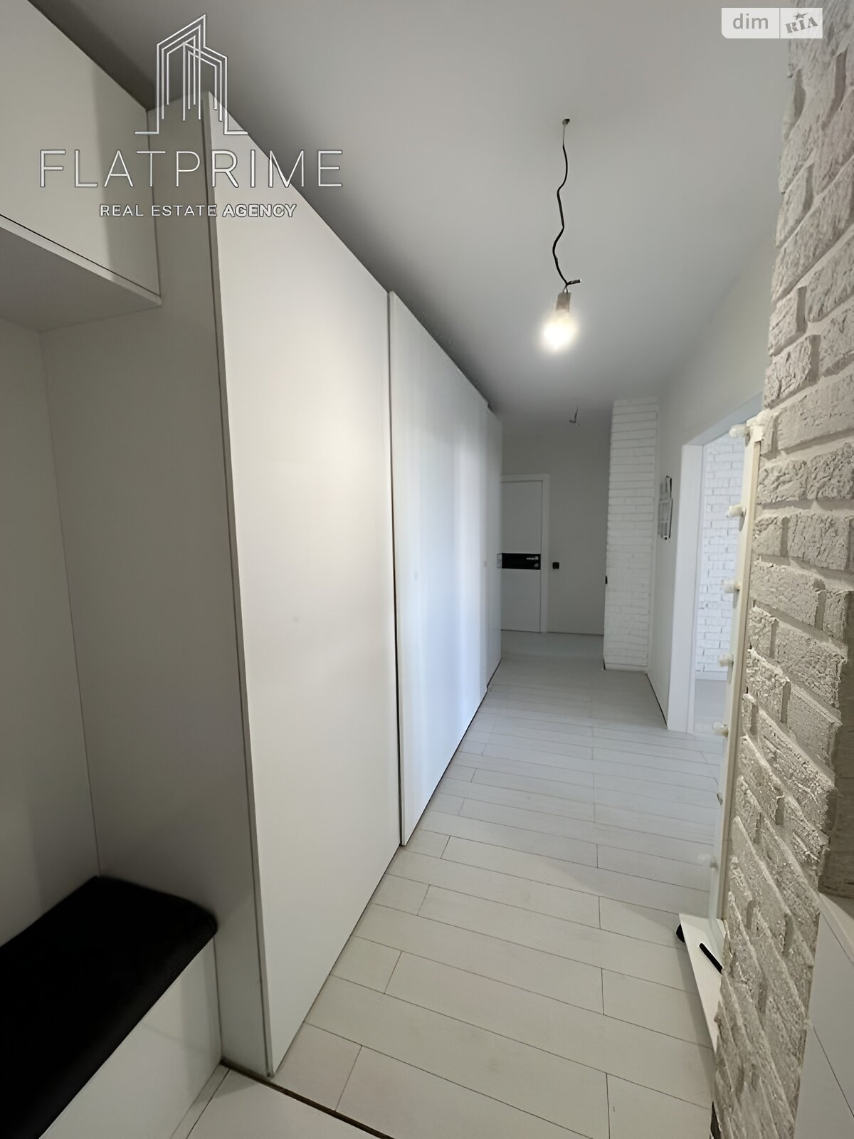 Продажа трехкомнатной квартиры в Киеве, на ул. Метрологическая 7А, район Феофания фото 1 Продажа трехкомнатной квартиры в Киеве, на ул. Метрологическая 7А, район Феофания фото 1