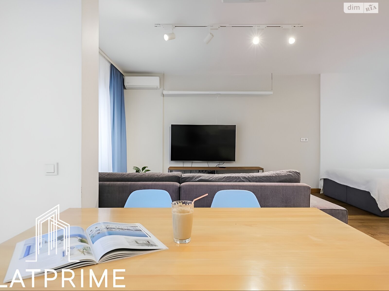 Продажа трехкомнатной квартиры в Киеве, на ул. Метрологическая 109А, район Феофания фото 1 Продажа трехкомнатной квартиры в Киеве, на ул. Метрологическая 109А, район Феофания фото 1