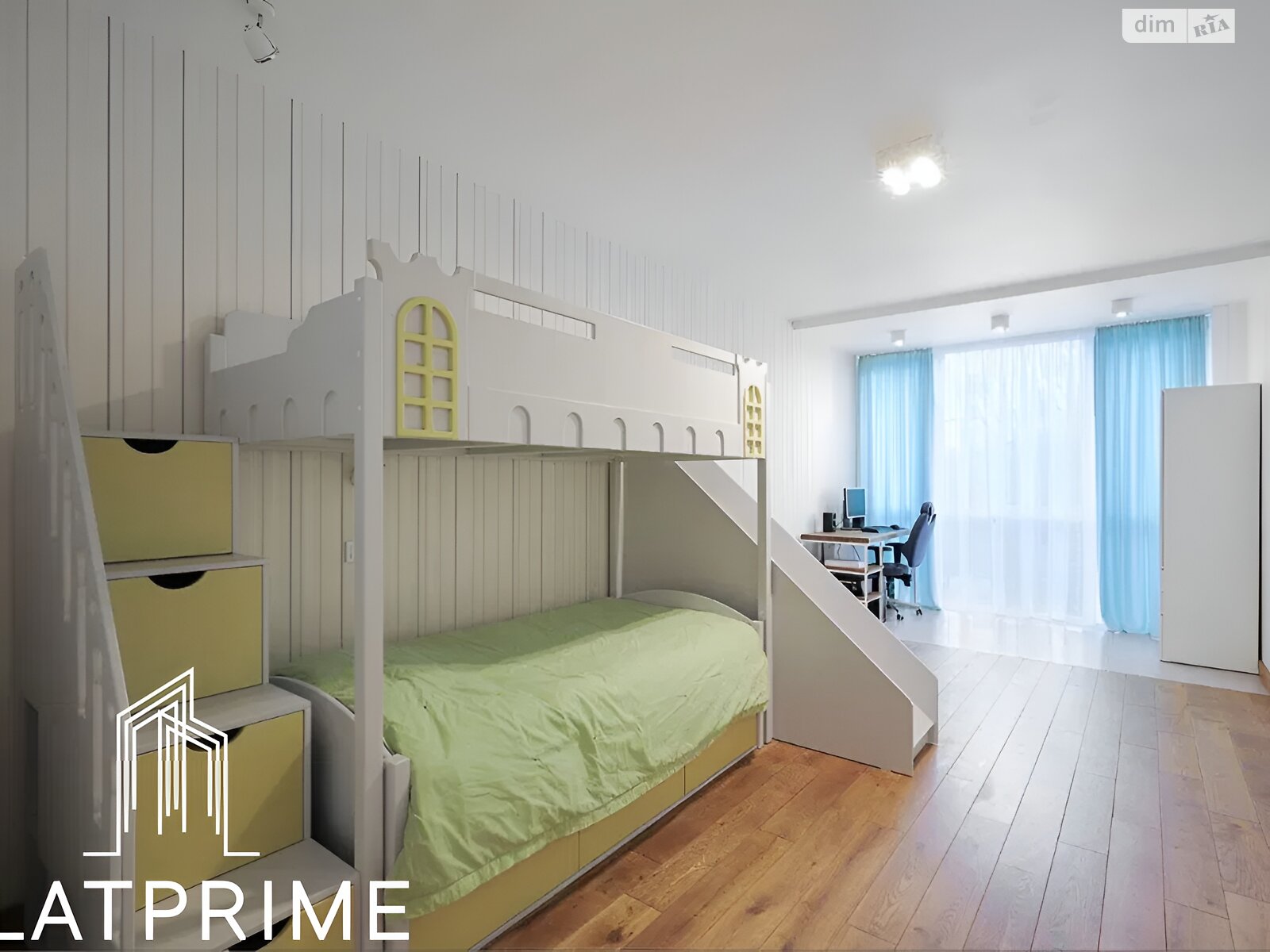 Продажа трехкомнатной квартиры в Киеве, на ул. Метрологическая 109А, район Феофания фото 1 Продажа трехкомнатной квартиры в Киеве, на ул. Метрологическая 109А, район Феофания фото 1