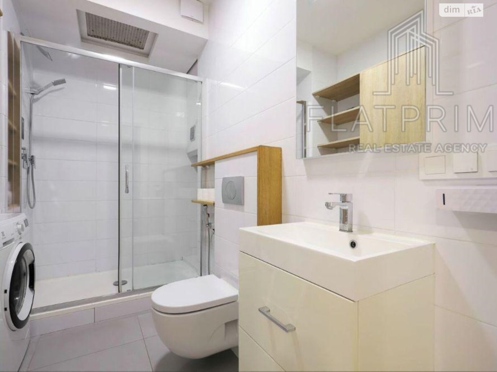 Продажа трехкомнатной квартиры в Киеве, на ул. Метрологическая 109А, район Феофания фото 1 Продажа трехкомнатной квартиры в Киеве, на ул. Метрологическая 109А, район Феофания фото 1