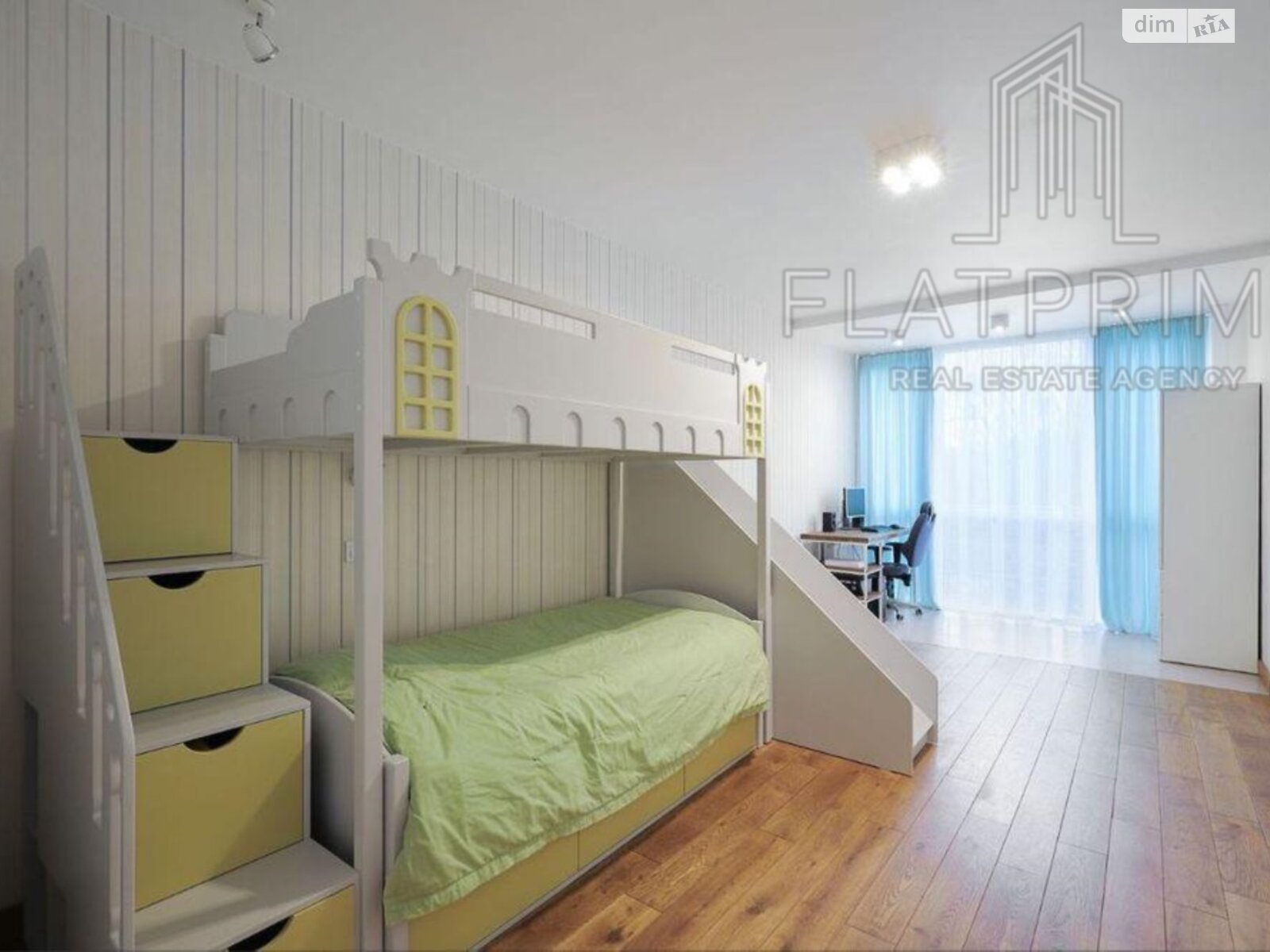 Продажа трехкомнатной квартиры в Киеве, на ул. Метрологическая 109А, район Феофания фото 1 Продажа трехкомнатной квартиры в Киеве, на ул. Метрологическая 109А, район Феофания фото 1