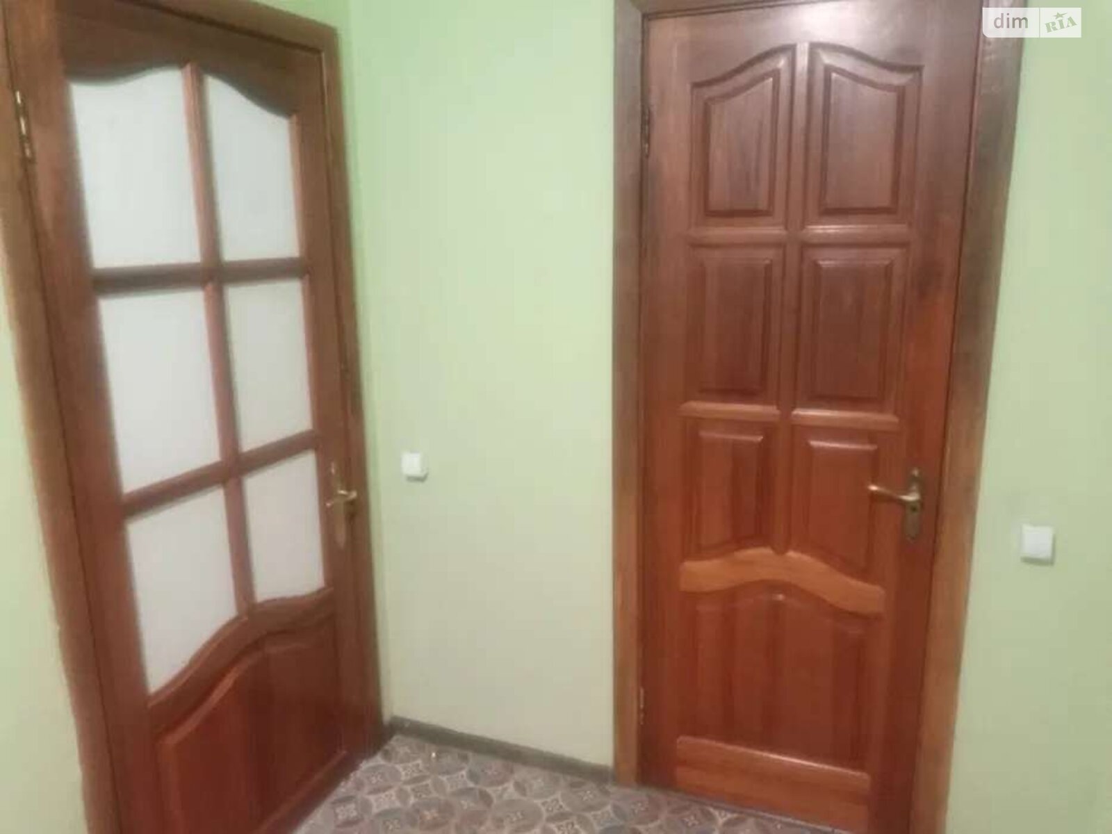 Продажа однокомнатной квартиры в Киеве, на ул. Метрологическая 54, район Феофания фото 1 Продажа однокомнатной квартиры в Киеве, на ул. Метрологическая 54, район Феофания фото 1