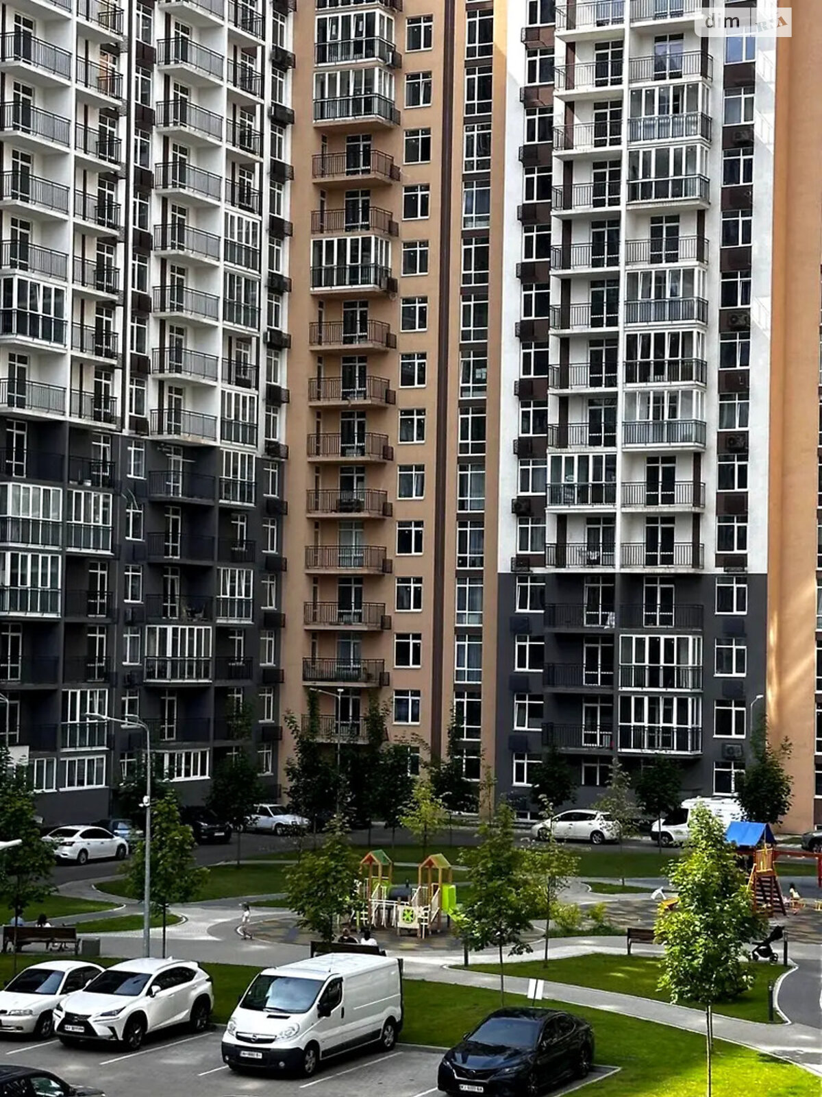 Продаж двокімнатної квартири в Києві, на вул. Метрологічна 107, район Феофанія фото 1 Продаж двокімнатної квартири в Києві, на вул. Метрологічна 107, район Феофанія фото 1