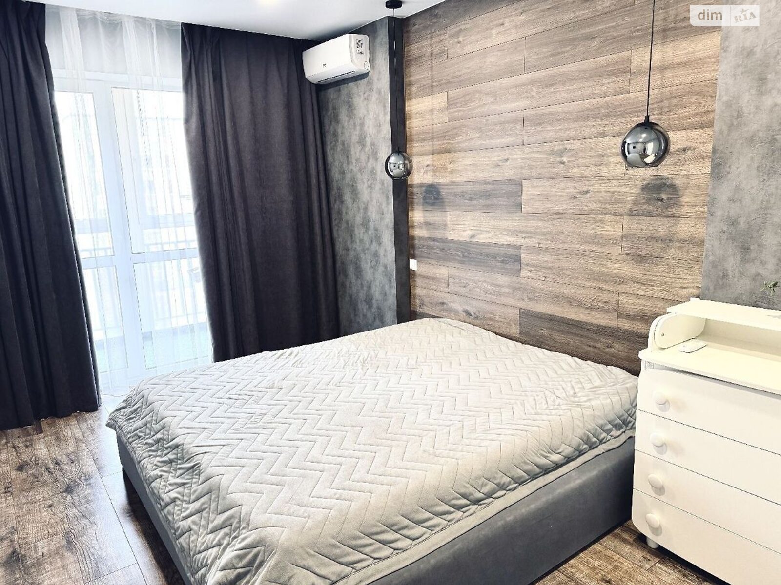 Продажа двухкомнатной квартиры в Киеве, на ул. Метрологическая 15, район Феофания фото 1 Продажа двухкомнатной квартиры в Киеве, на ул. Метрологическая 15, район Феофания фото 1
